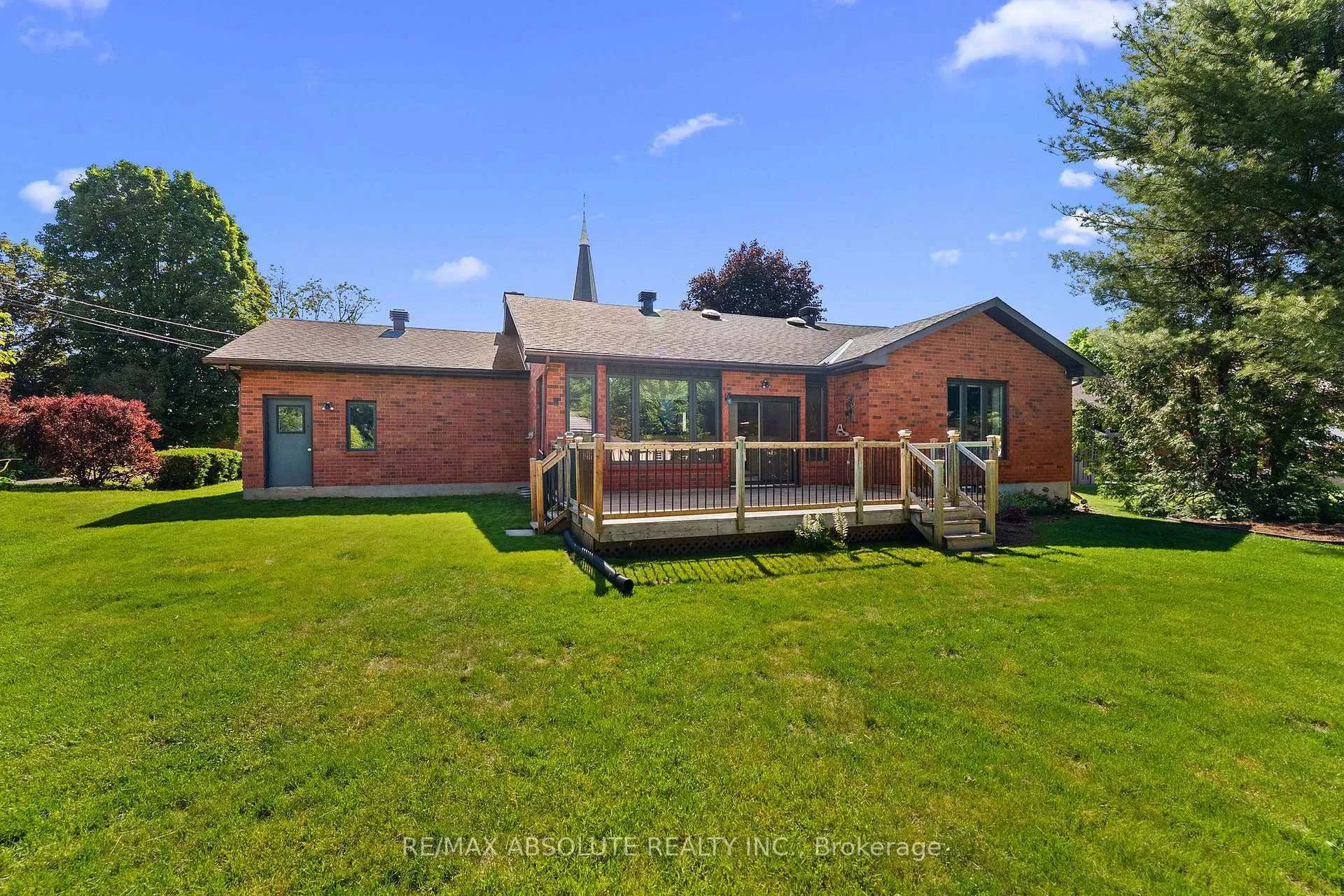 Photo 43 of 284 Harrington Street, Arnprior — HOMEH