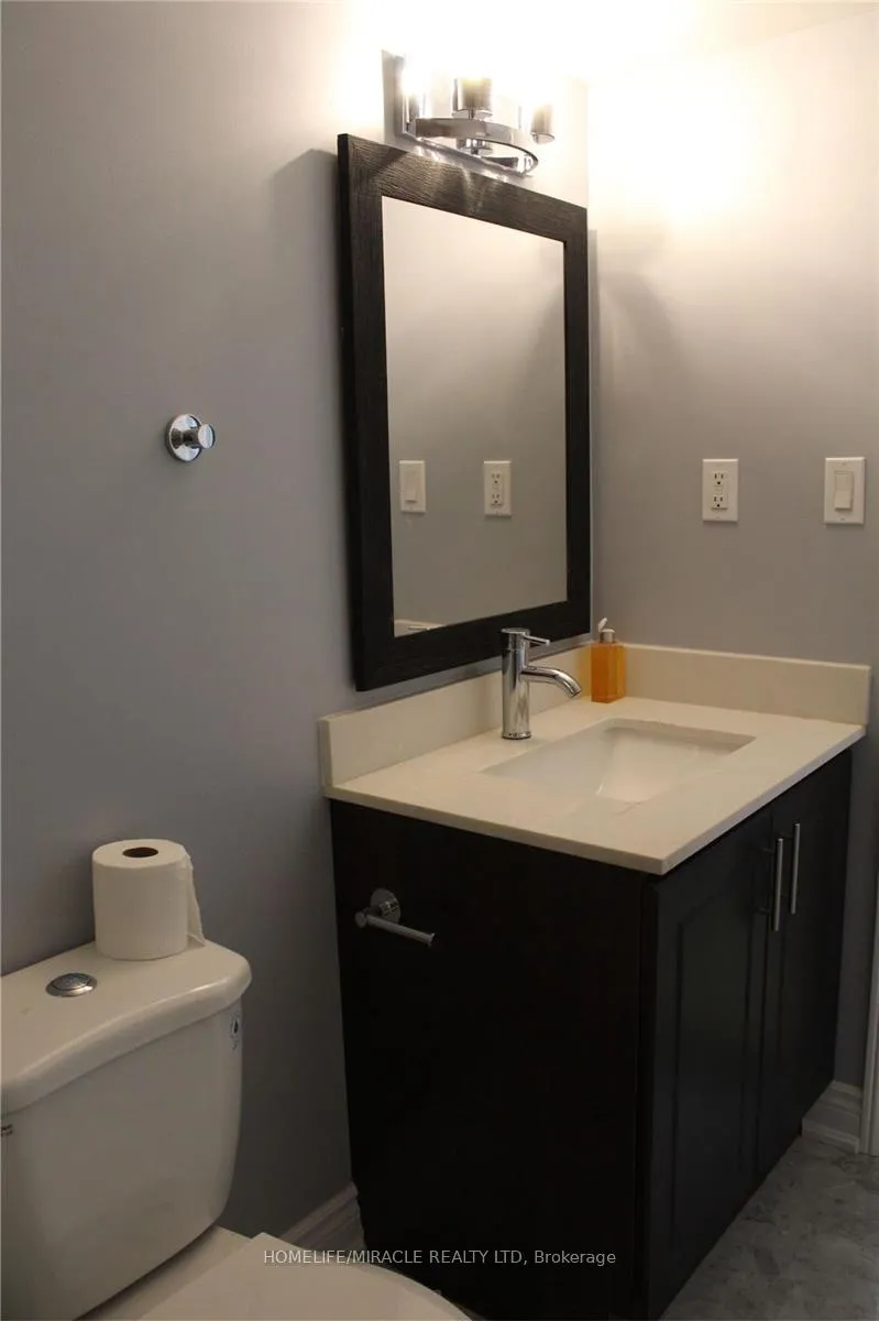 Photo 8 of Unit bsmt, 11 Emmett Circle, Brampton, Fletcher's Meadow — HOMEH