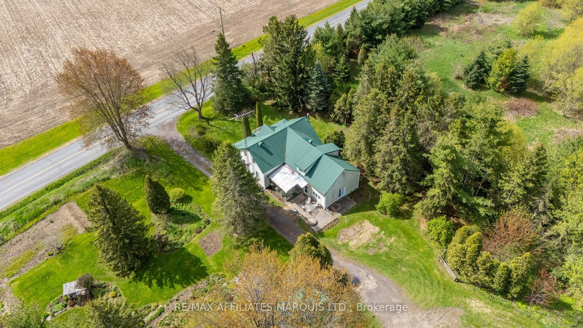 Photo 7 of 18973 Paragon Road, South Glengarry, South Glengarry (Charlottenburgh) Twp — HOMEH