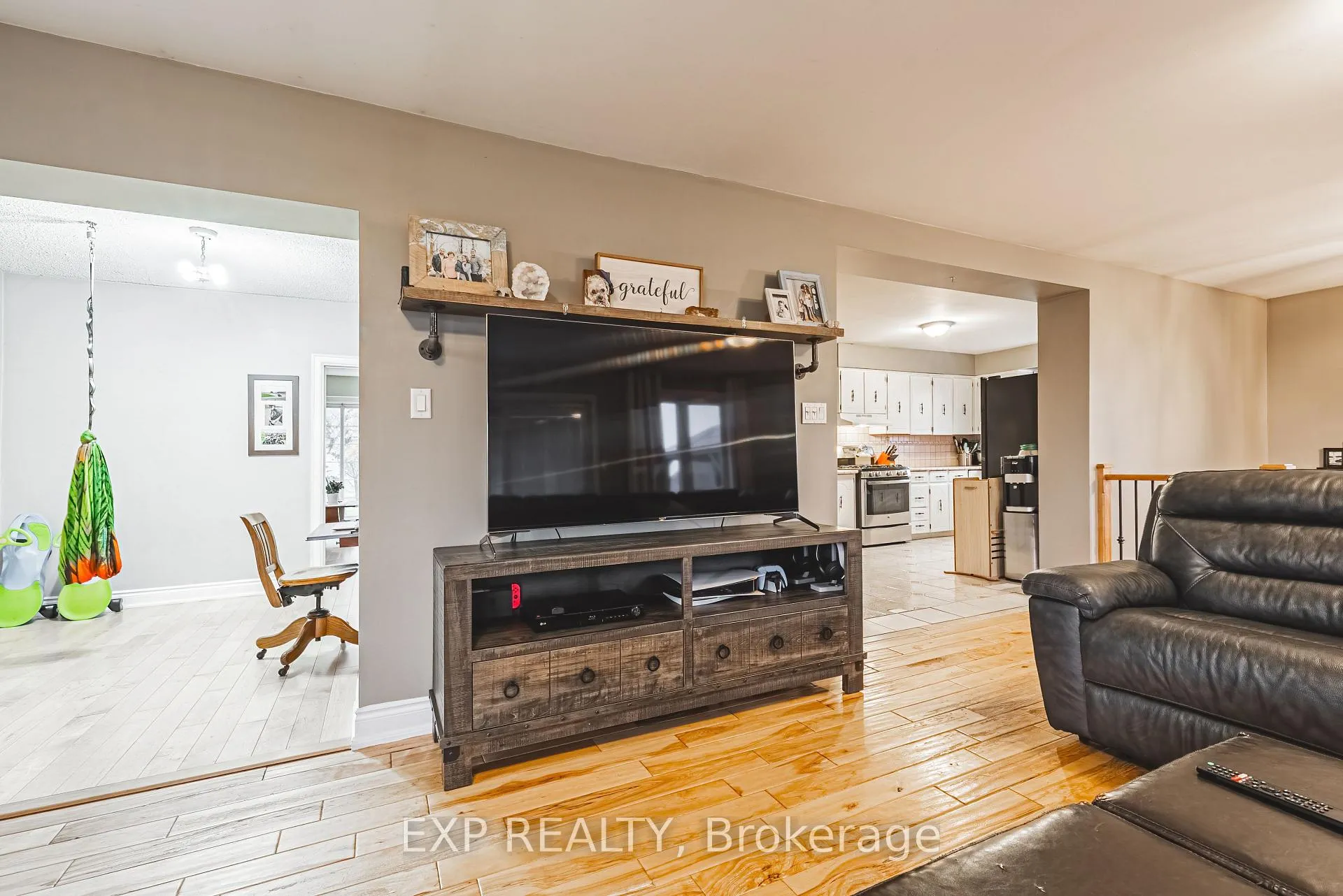 Photo 21 of 70 Webster Road, Hamilton, Gershome — HOMEH