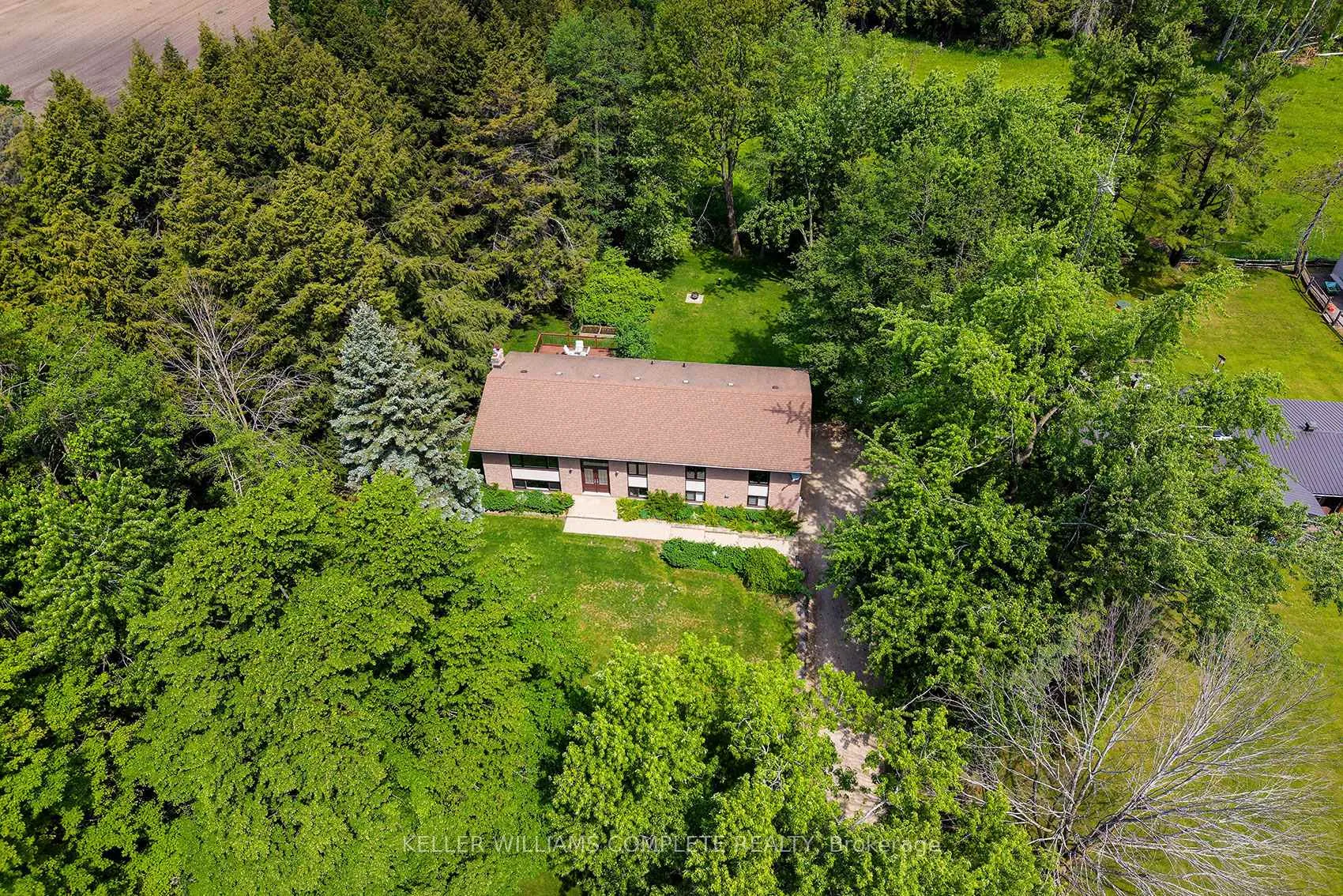 Photo 1 of 2364 14th Line, Innisfil, Rural Innisfil — HOMEH