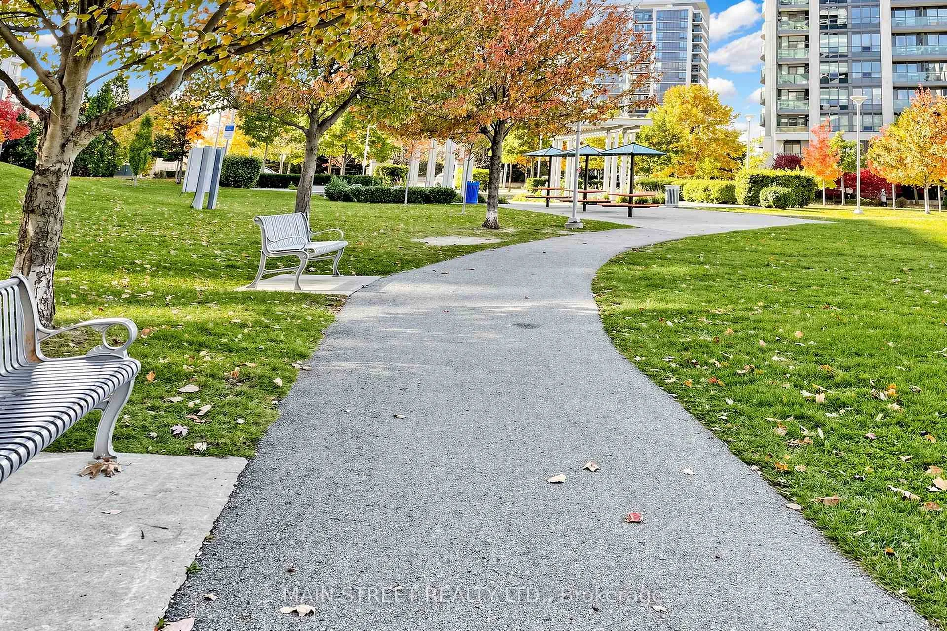 Photo 27 of Unit 228, 7900 Bathurst Street, Vaughan, Beverley Glen — HOMEH