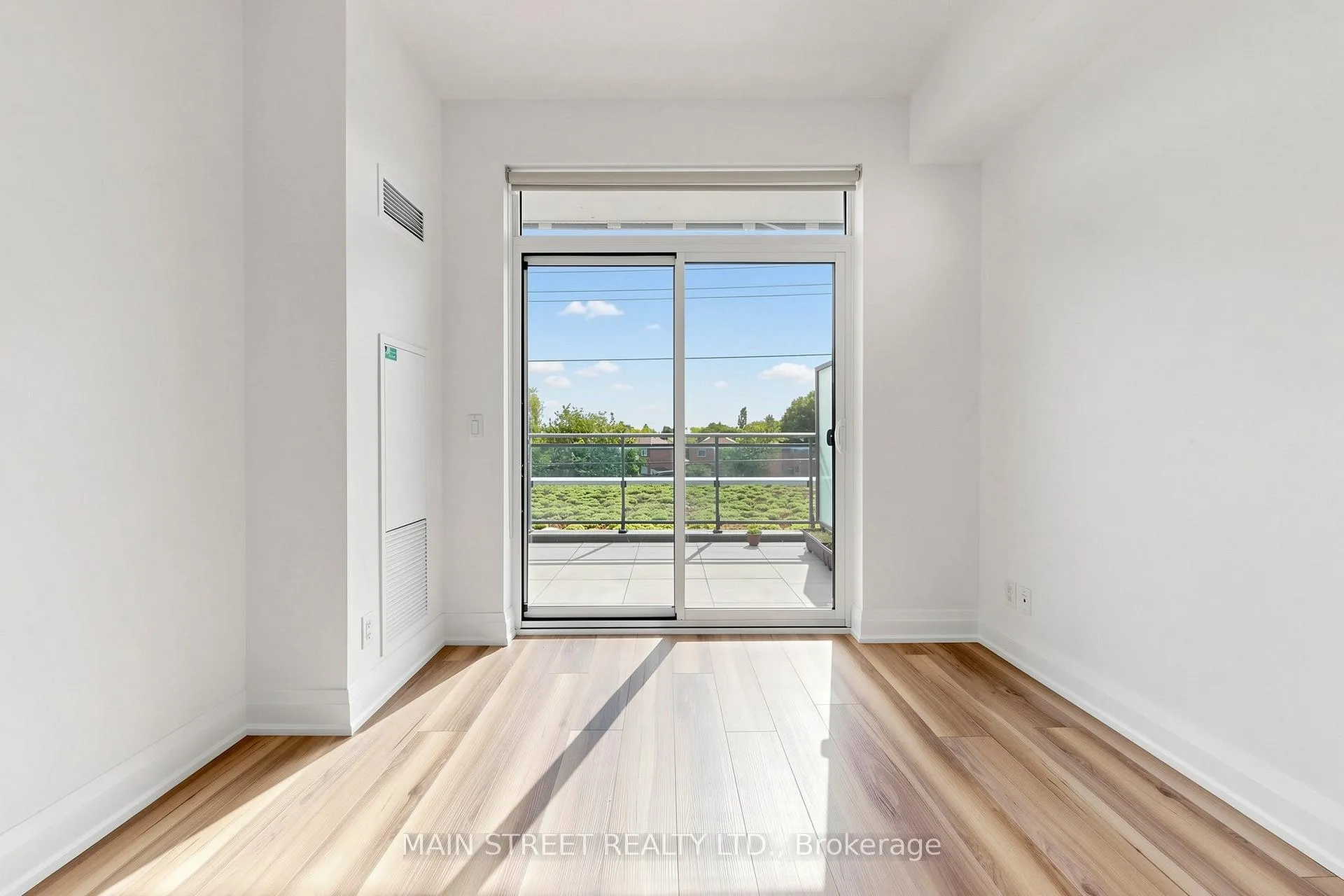 Photo 28 of Unit 228, 7900 Bathurst Street, Vaughan, Beverley Glen — HOMEH