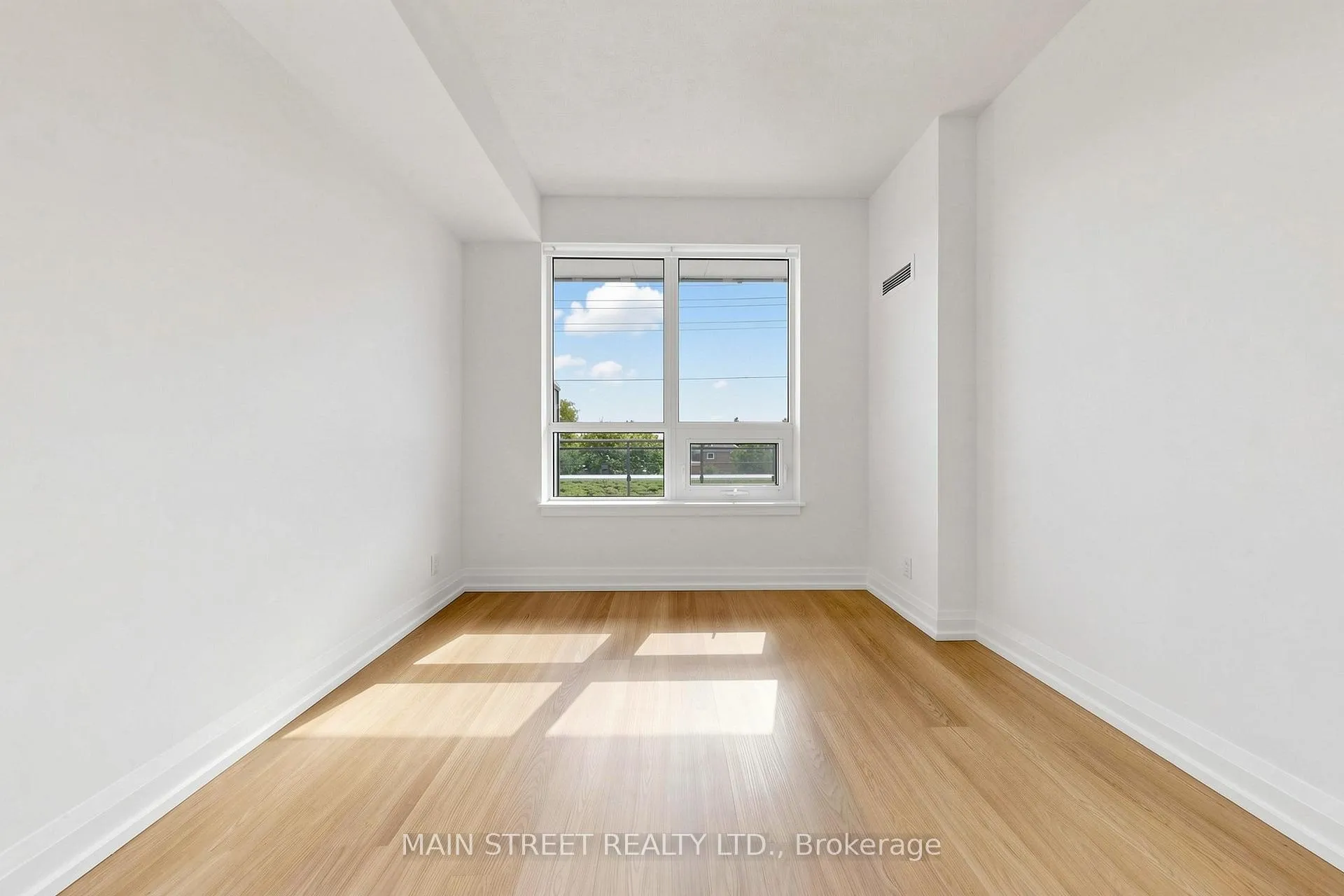 Photo 29 of Unit 228, 7900 Bathurst Street, Vaughan, Beverley Glen — HOMEH