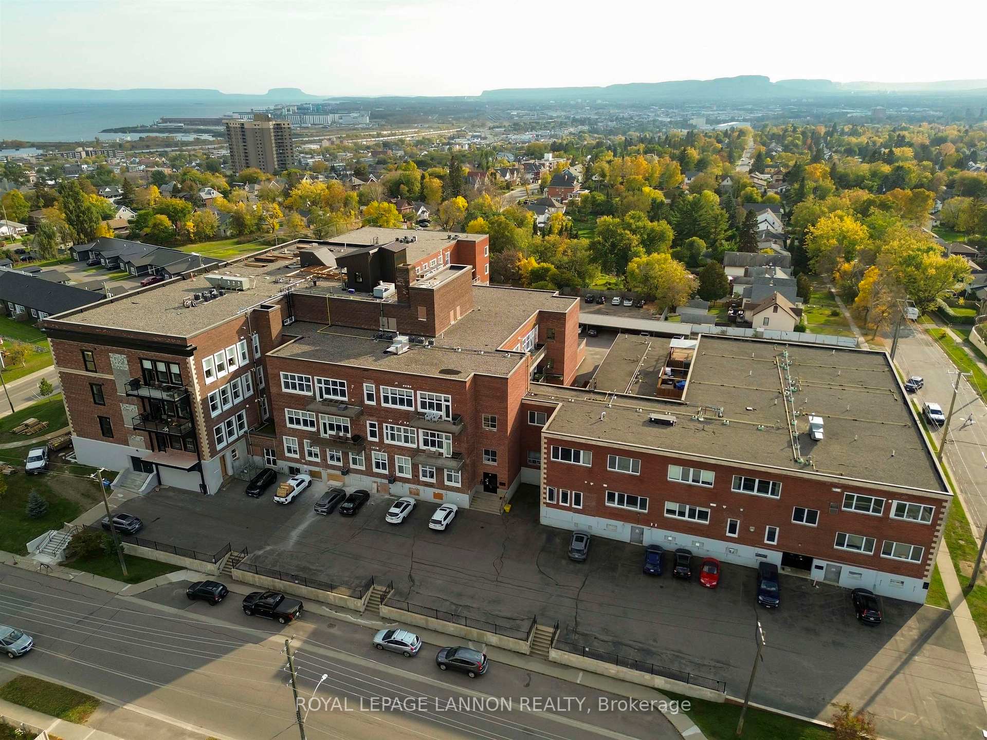 Photo 6 of Unit 3209, 96 High Street N, Thunder Bay, College Heights — HOMEH