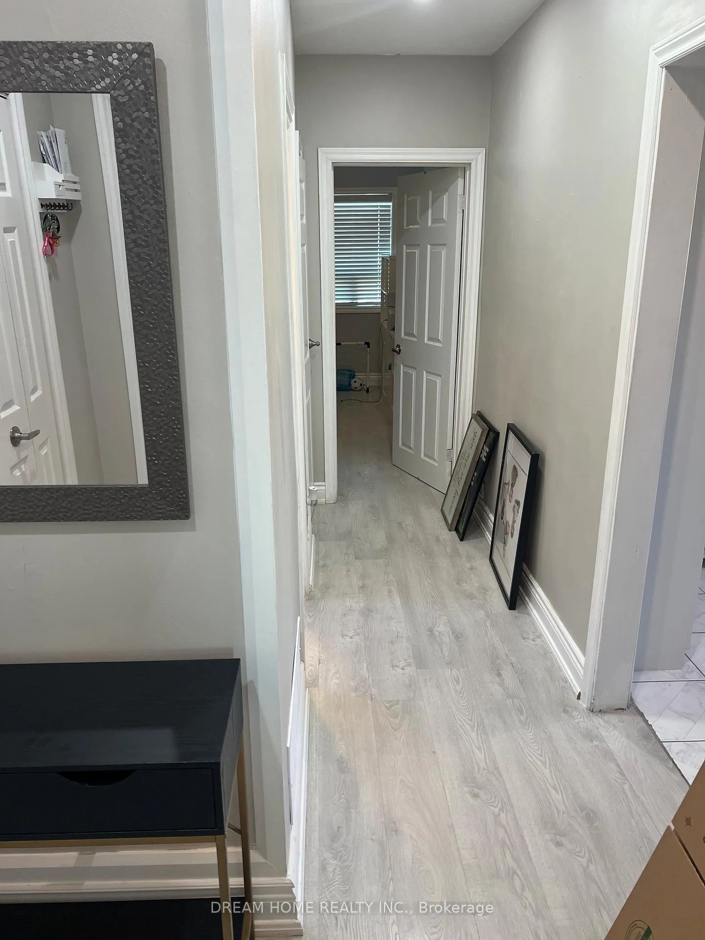 Photo 5 of Unit Upper, 376 Blackthorn Avenue, Toronto, Keelesdale-Eglinton West — HOMEH