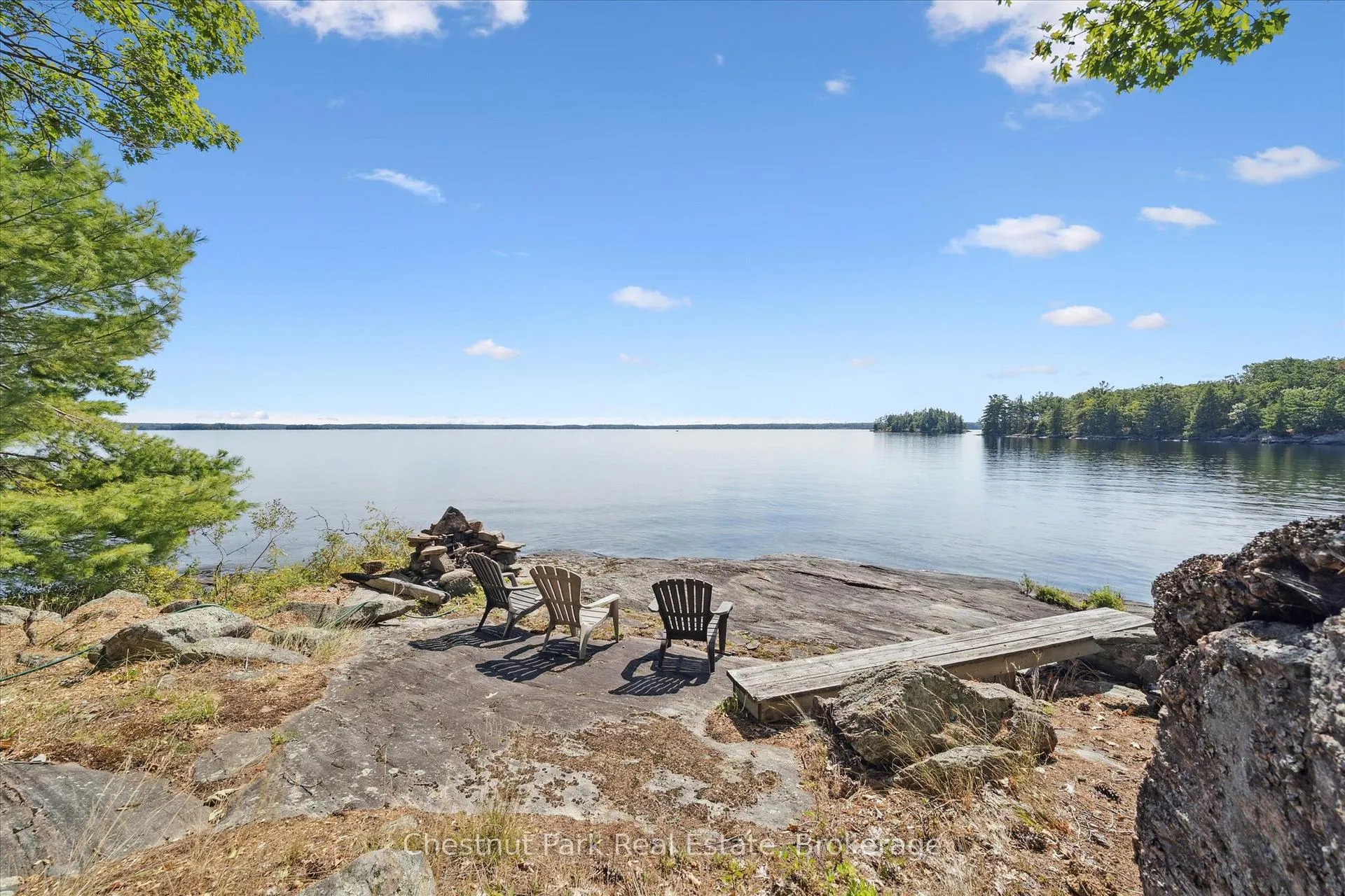 Photo 13 of 982 Browning Island, Bracebridge, Muskoka (N) — HOMEH