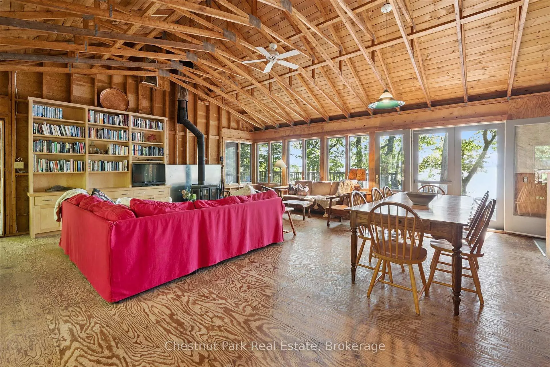 Photo 15 of 982 Browning Island, Bracebridge, Muskoka (N) — HOMEH
