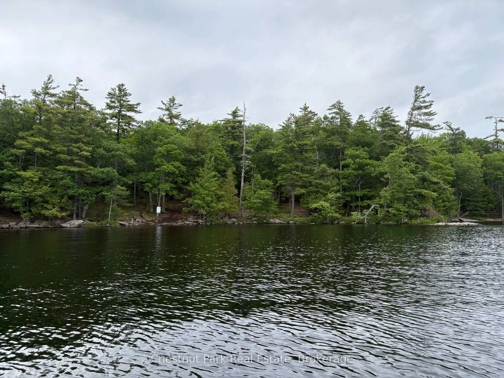 Photo 13 of 972 Browning Island, Bracebridge, Muskoka (N) — HOMEH