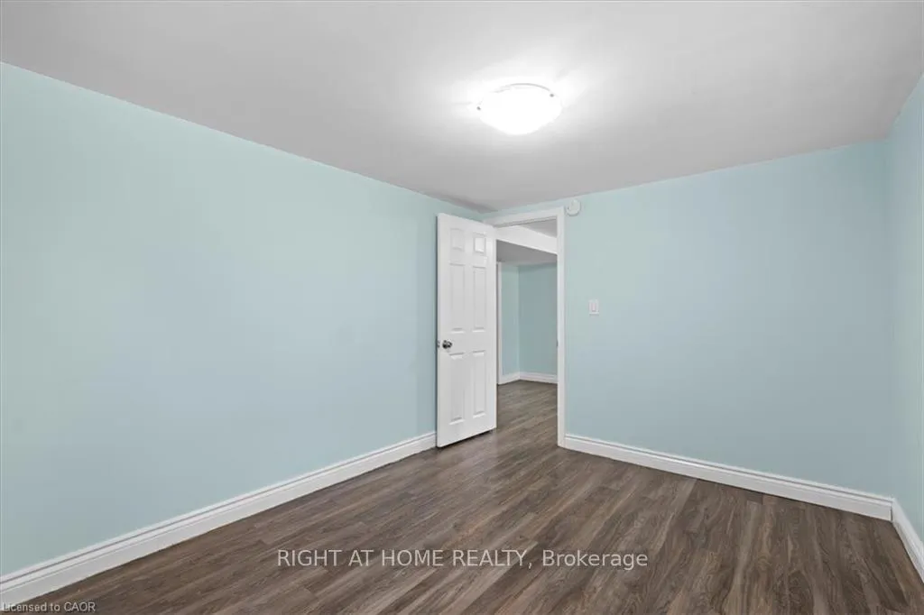 Photo 7 of Unit Lower Level, 134 Victor Boulevard, Hamilton, Greeningdon — HOMEH