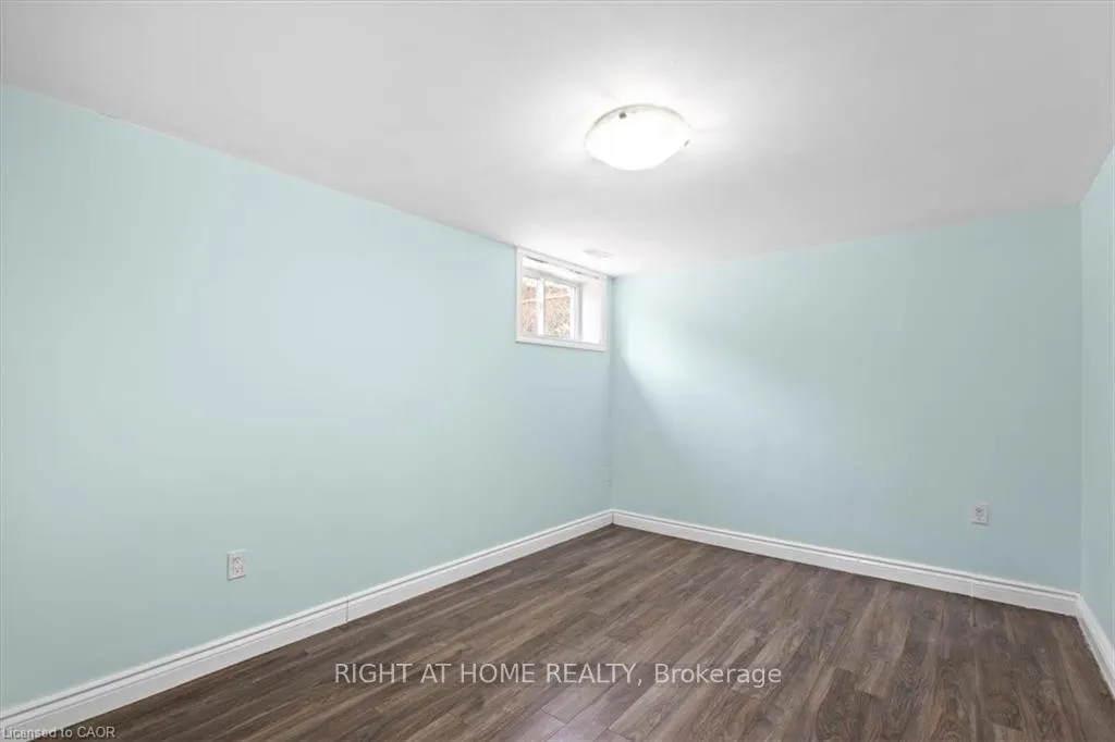 Photo 12 of Unit Lower Level, 134 Victor Boulevard, Hamilton, Greeningdon — HOMEH