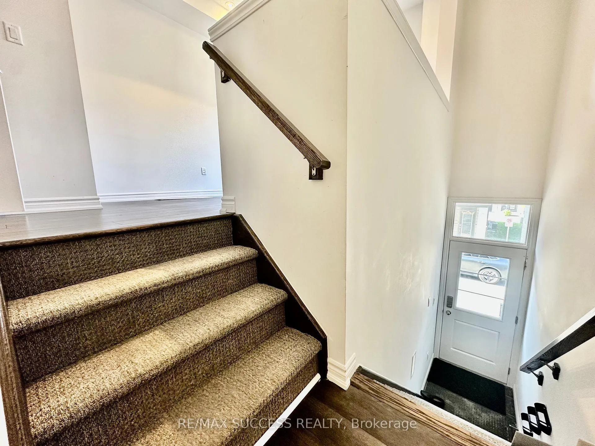 Photo 5 of Unit 47, 5000 Connor Drive, Lincoln, Beamsville — HOMEH