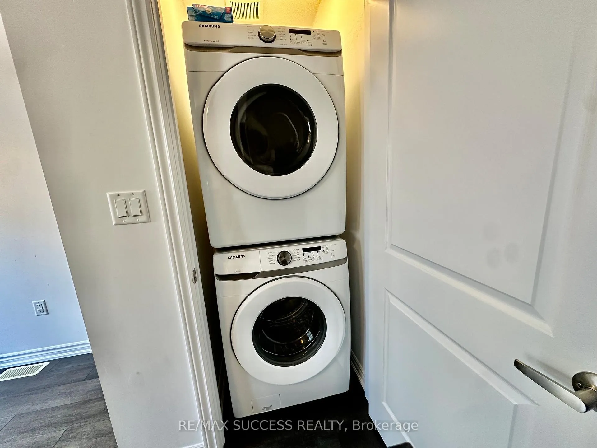 Photo 12 of Unit 47, 5000 Connor Drive, Lincoln, Beamsville — HOMEH
