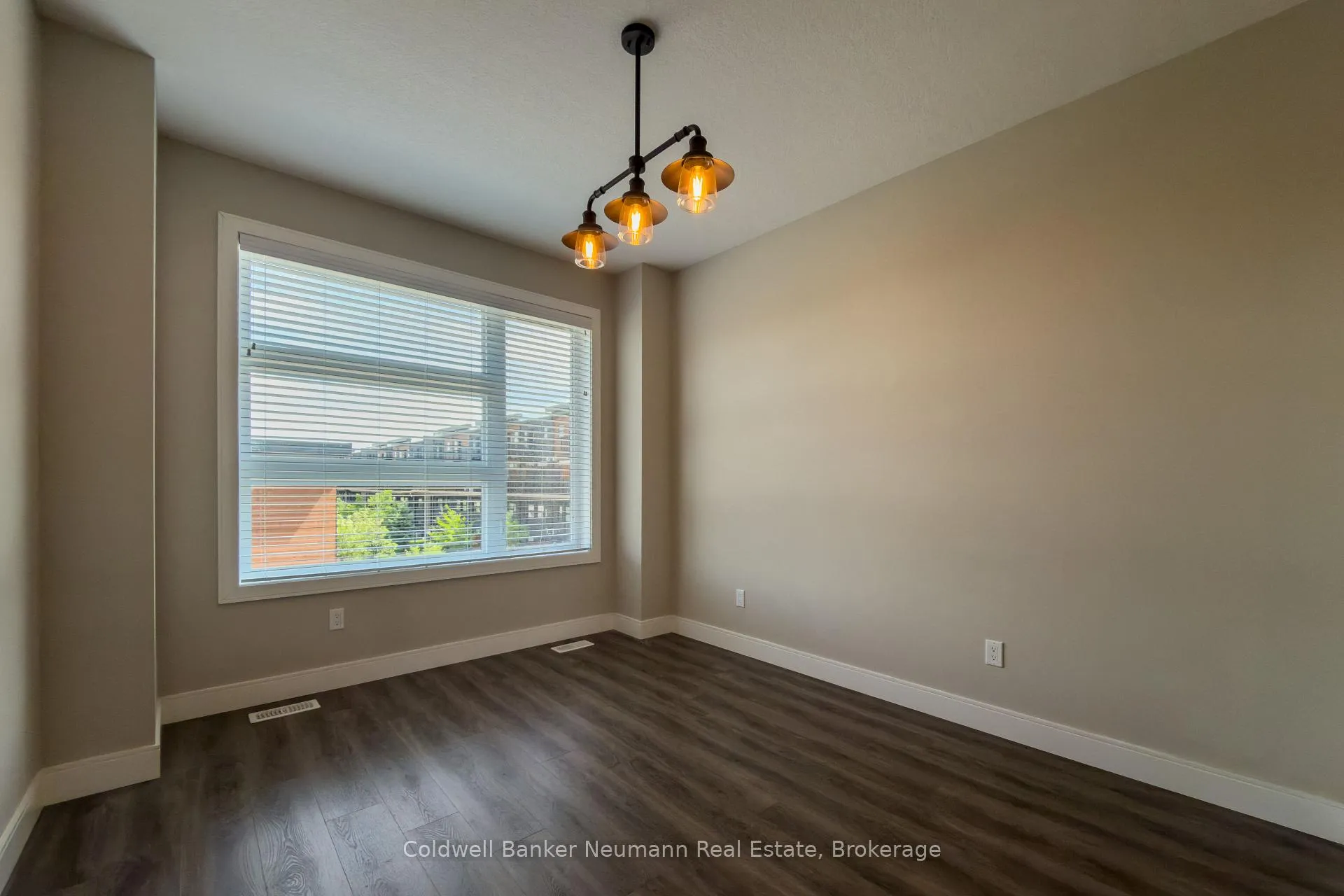 Photo 9 of Unit 65, 60 Arkell Road, Guelph, Kortright East — HOMEH
