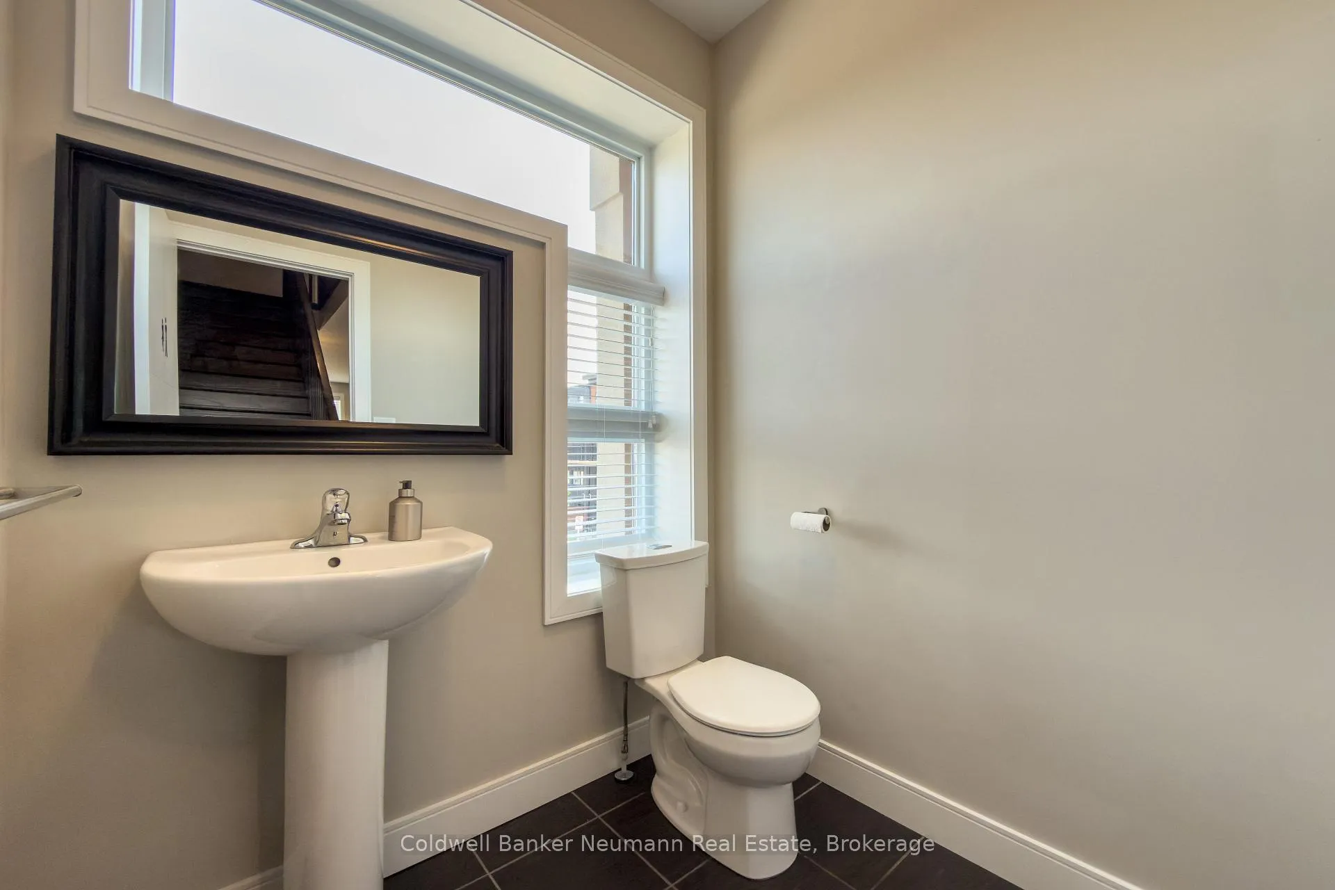 Photo 13 of Unit 65, 60 Arkell Road, Guelph, Kortright East — HOMEH