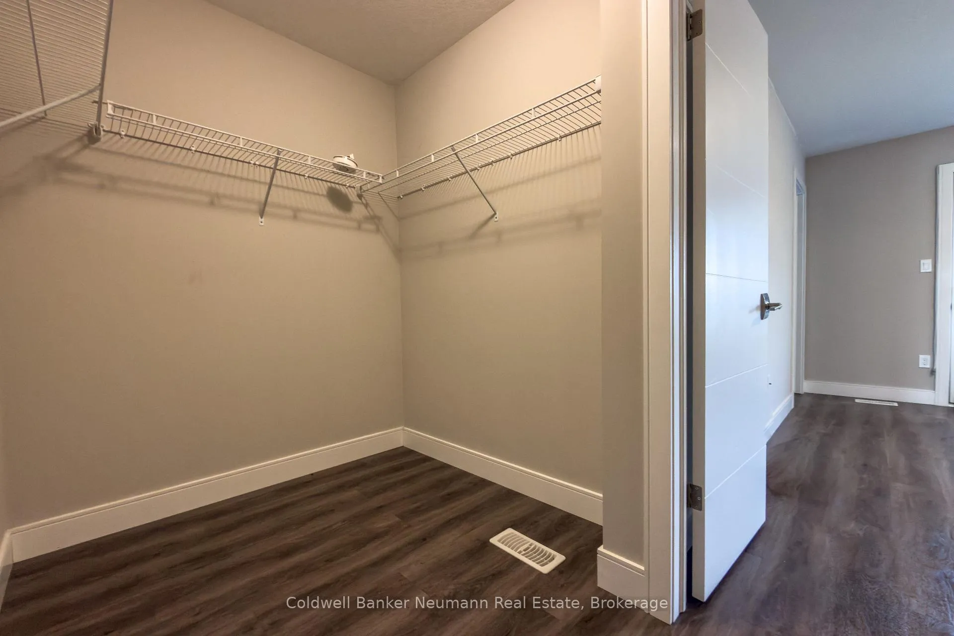 Photo 17 of Unit 65, 60 Arkell Road, Guelph, Kortright East — HOMEH