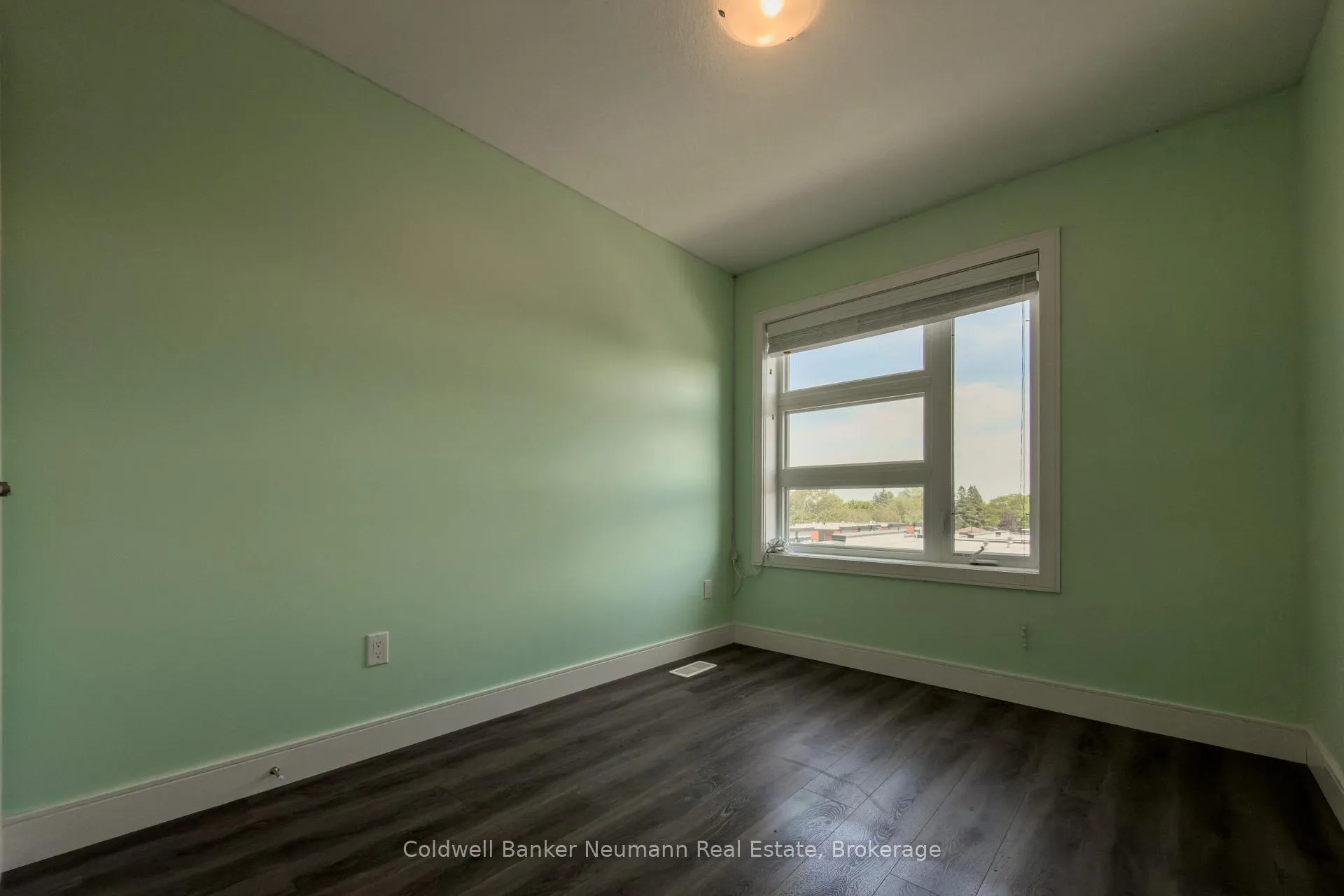 Photo 21 of Unit 65, 60 Arkell Road, Guelph, Kortright East — HOMEH