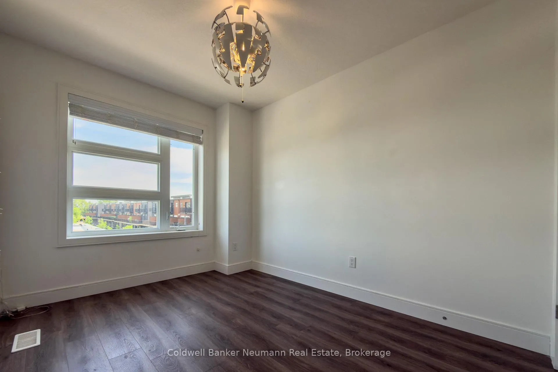 Photo 22 of Unit 65, 60 Arkell Road, Guelph, Kortright East — HOMEH
