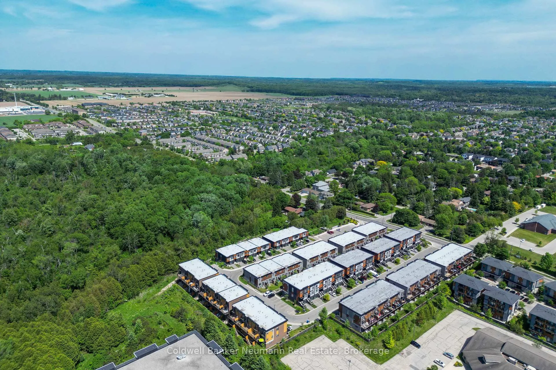 Photo 27 of Unit 65, 60 Arkell Road, Guelph, Kortright East — HOMEH