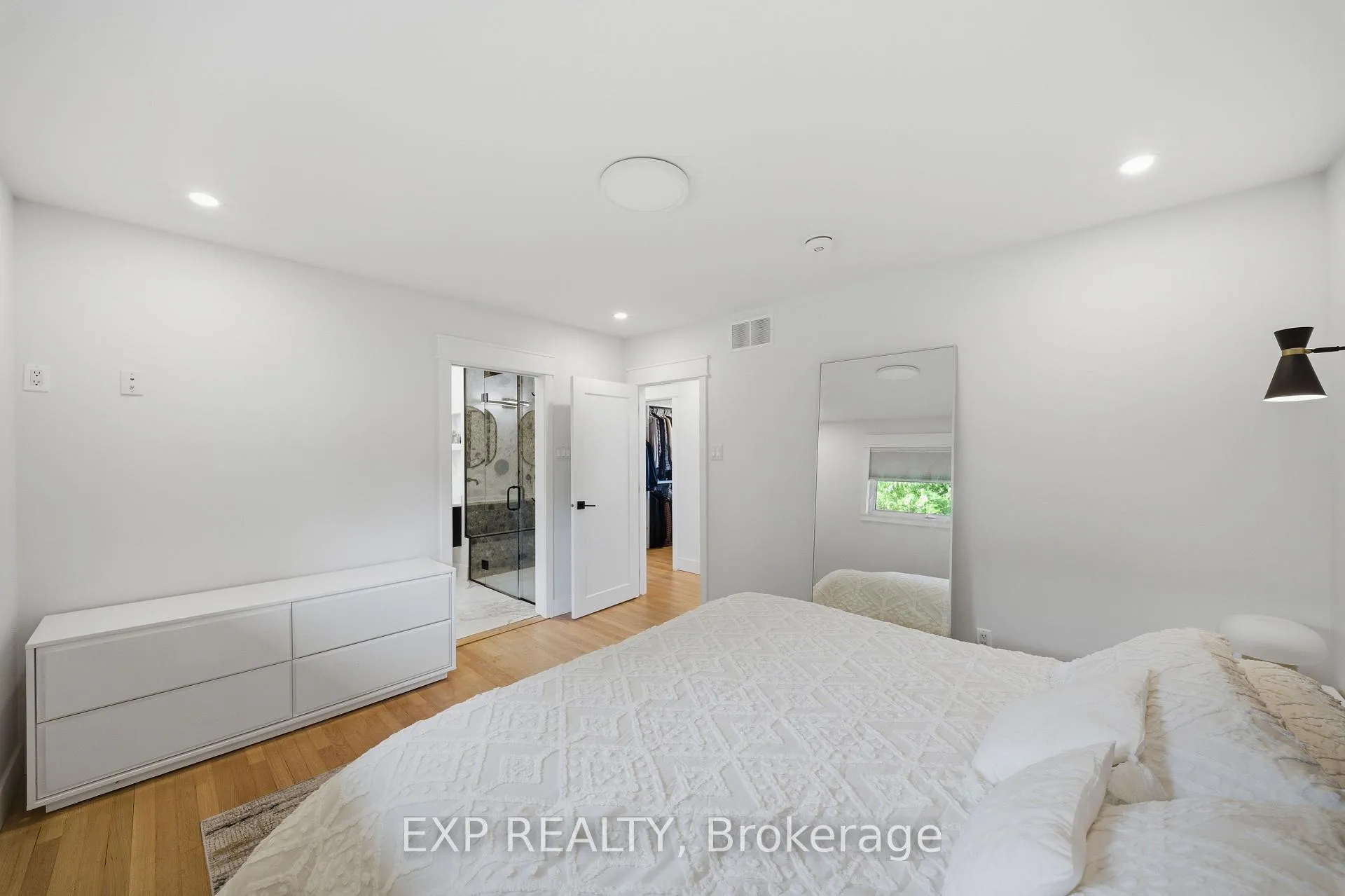 Photo 12 of 78 Chippewa Avenue, Ottawa, Meadowlands/St. Claire Gardens — HOMEH