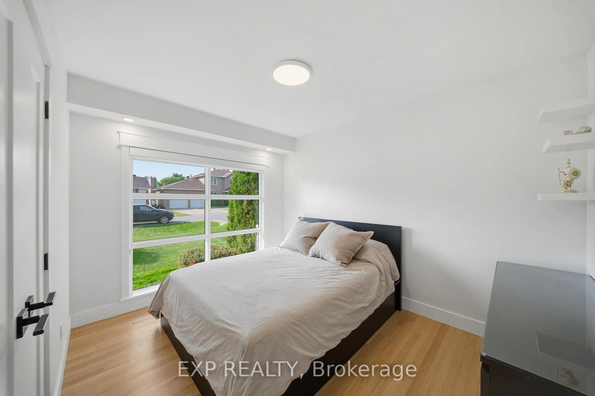 Photo 16 of 78 Chippewa Avenue, Ottawa, Meadowlands/St. Claire Gardens — HOMEH