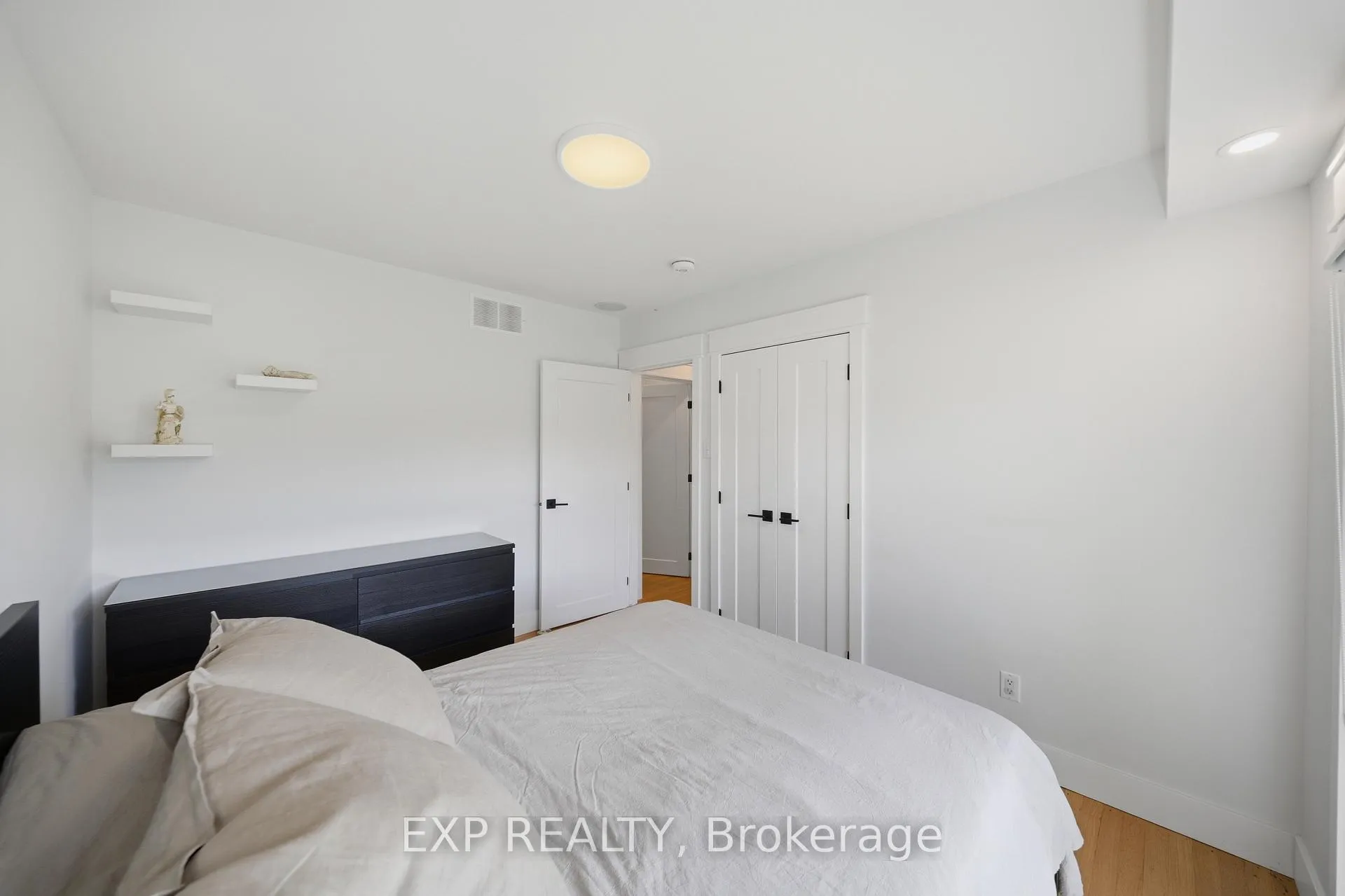 Photo 17 of 78 Chippewa Avenue, Ottawa, Meadowlands/St. Claire Gardens — HOMEH