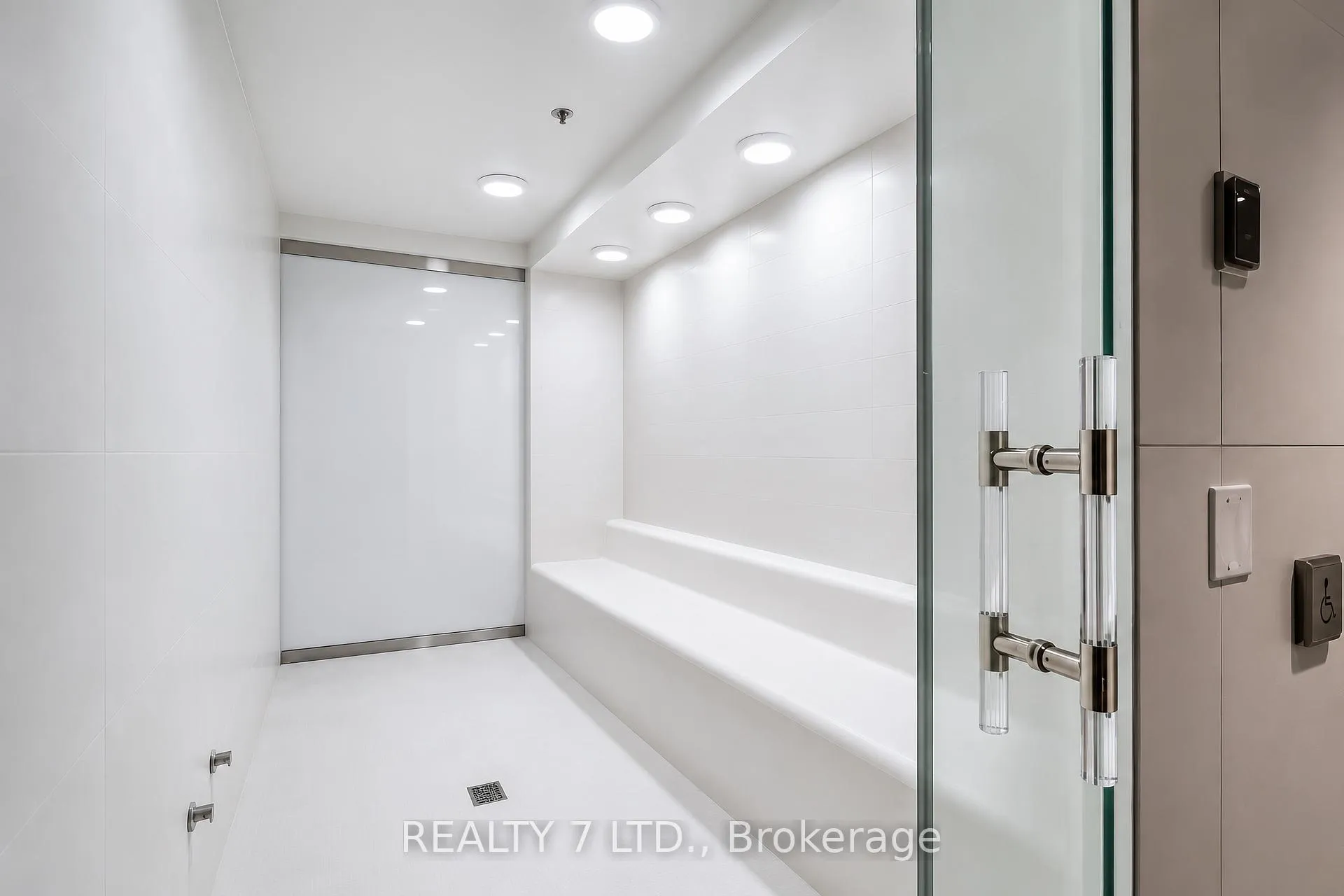 Photo 43 of Unit 2714, 195 Redpath Avenue, Toronto, Mount Pleasant East — HOMEH