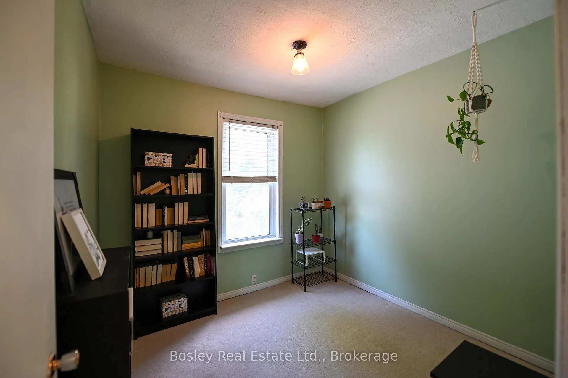 Photo 29 of 187 Jacob Street, Wilmot — HOMEH