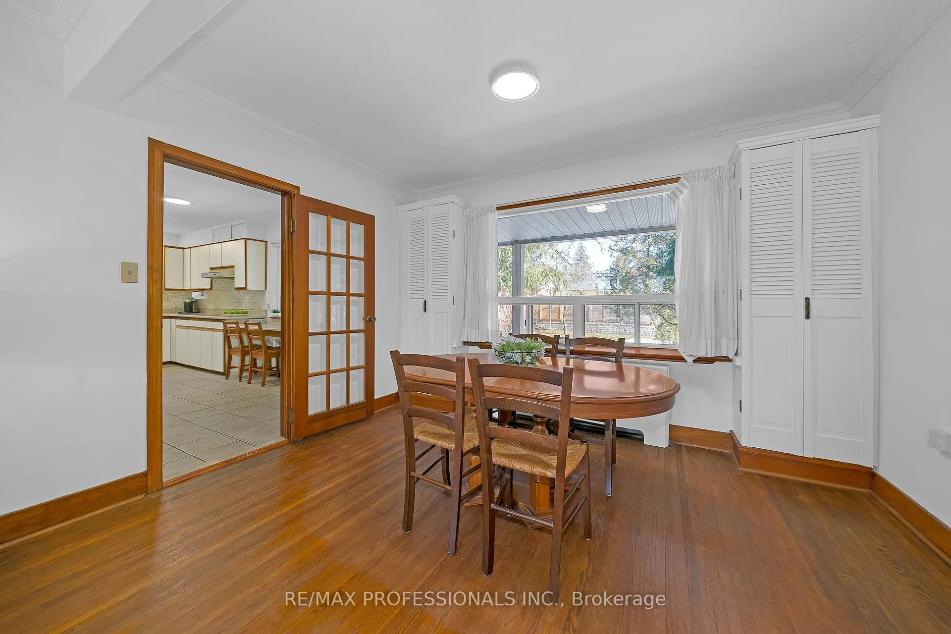Photo 4 of 29 Tremont Road, Etobicoke, Islington-City Centre West — HOMEH