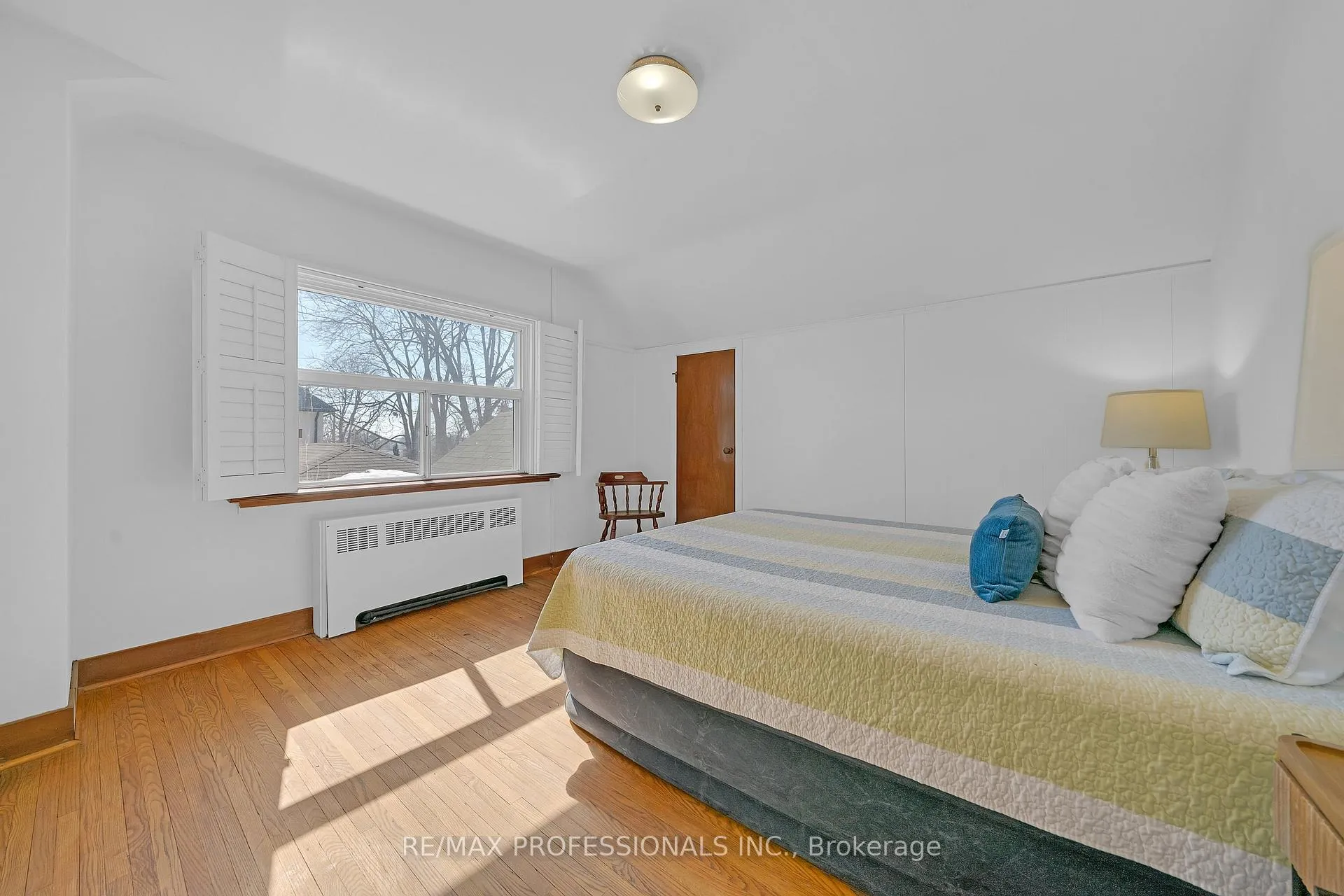Photo 11 of 29 Tremont Road, Etobicoke, Islington-City Centre West — HOMEH