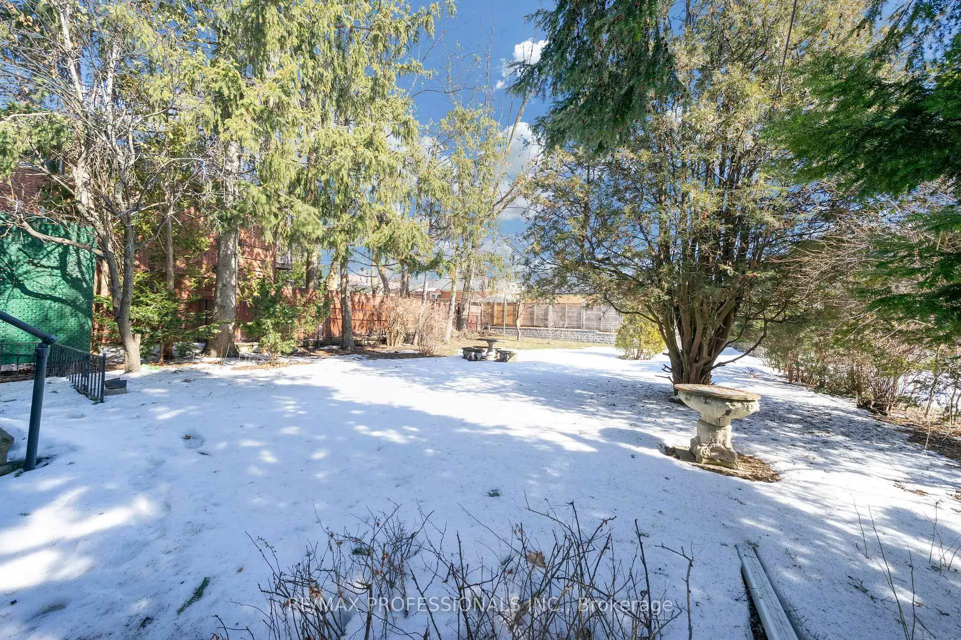 Photo 14 of 29 Tremont Road, Etobicoke, Islington-City Centre West — HOMEH