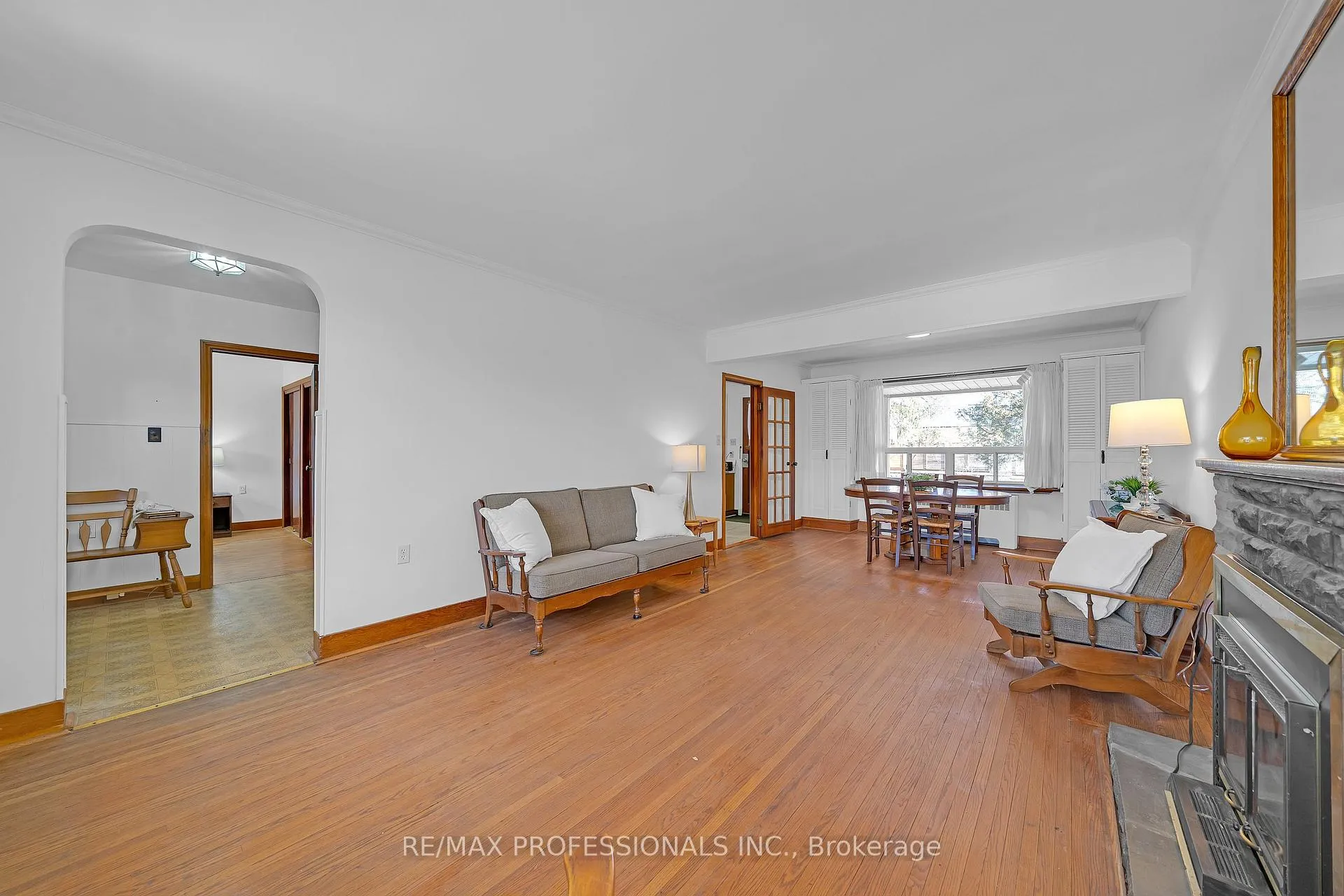 Photo 20 of 29 Tremont Road, Etobicoke, Islington-City Centre West — HOMEH