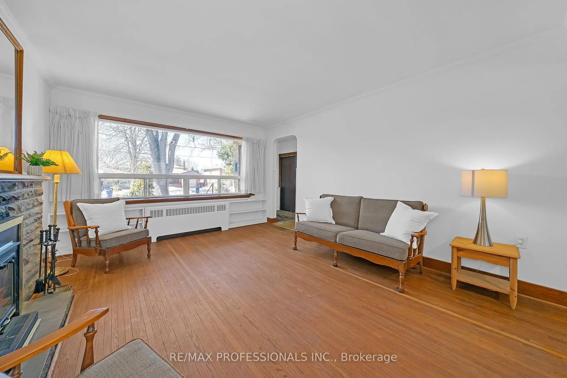 Photo 22 of 29 Tremont Road, Etobicoke, Islington-City Centre West — HOMEH
