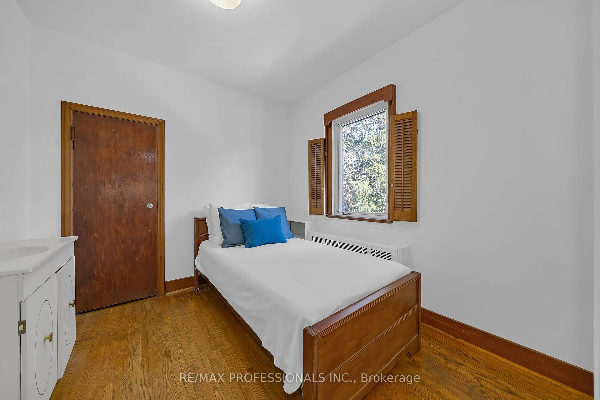 Photo 29 of 29 Tremont Road, Etobicoke, Islington-City Centre West — HOMEH