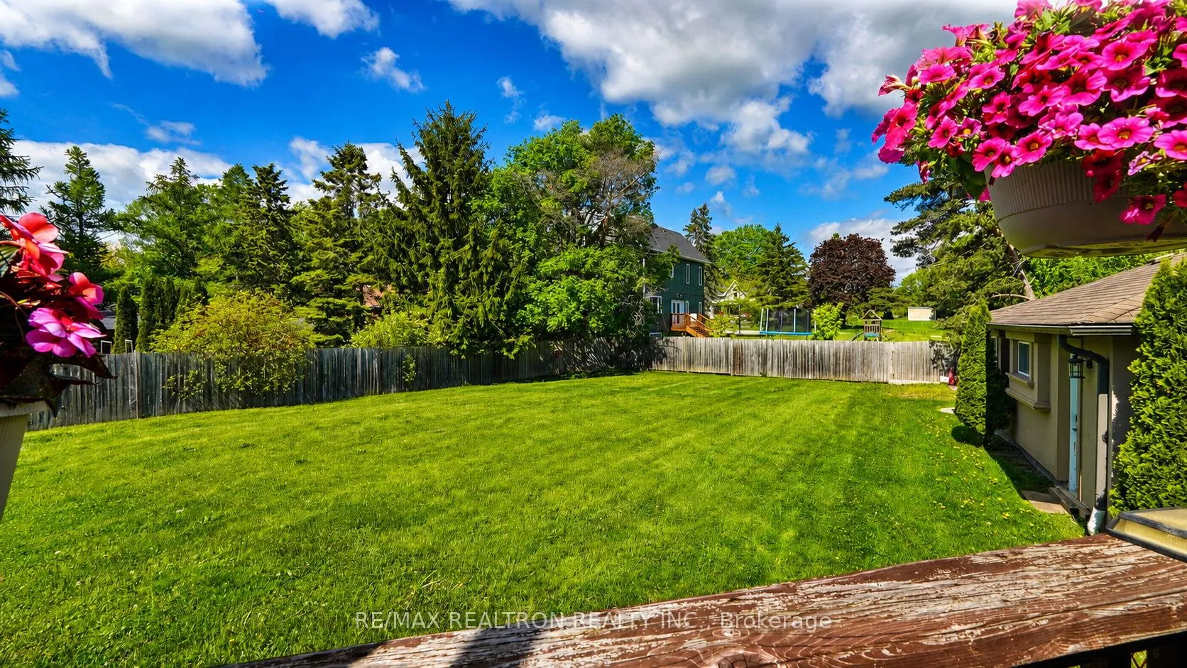 Photo 6 of 5023 Franklin Street, Pickering, Rural Pickering — HOMEH