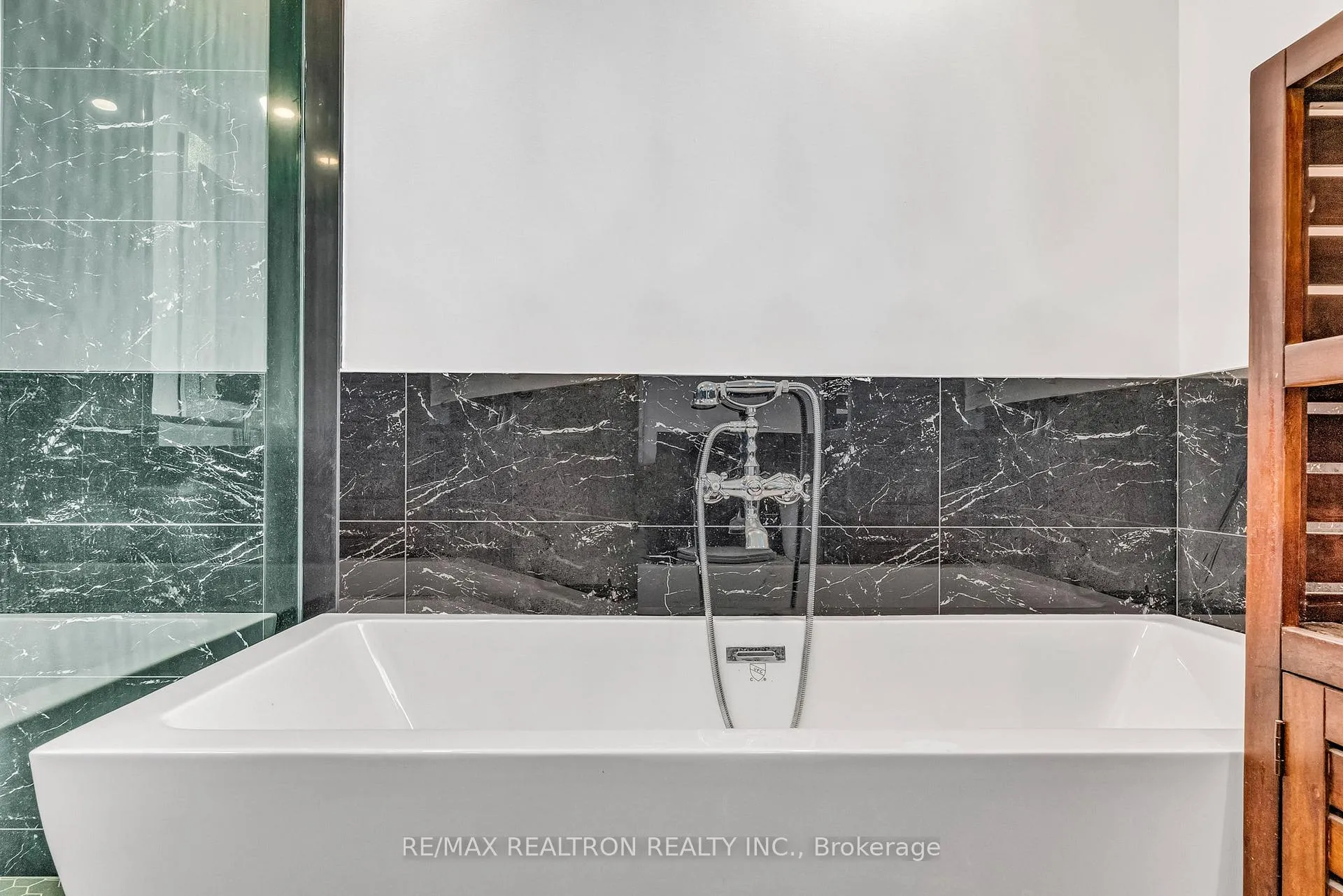 Photo 37 of 5023 Franklin Street, Pickering, Rural Pickering — HOMEH