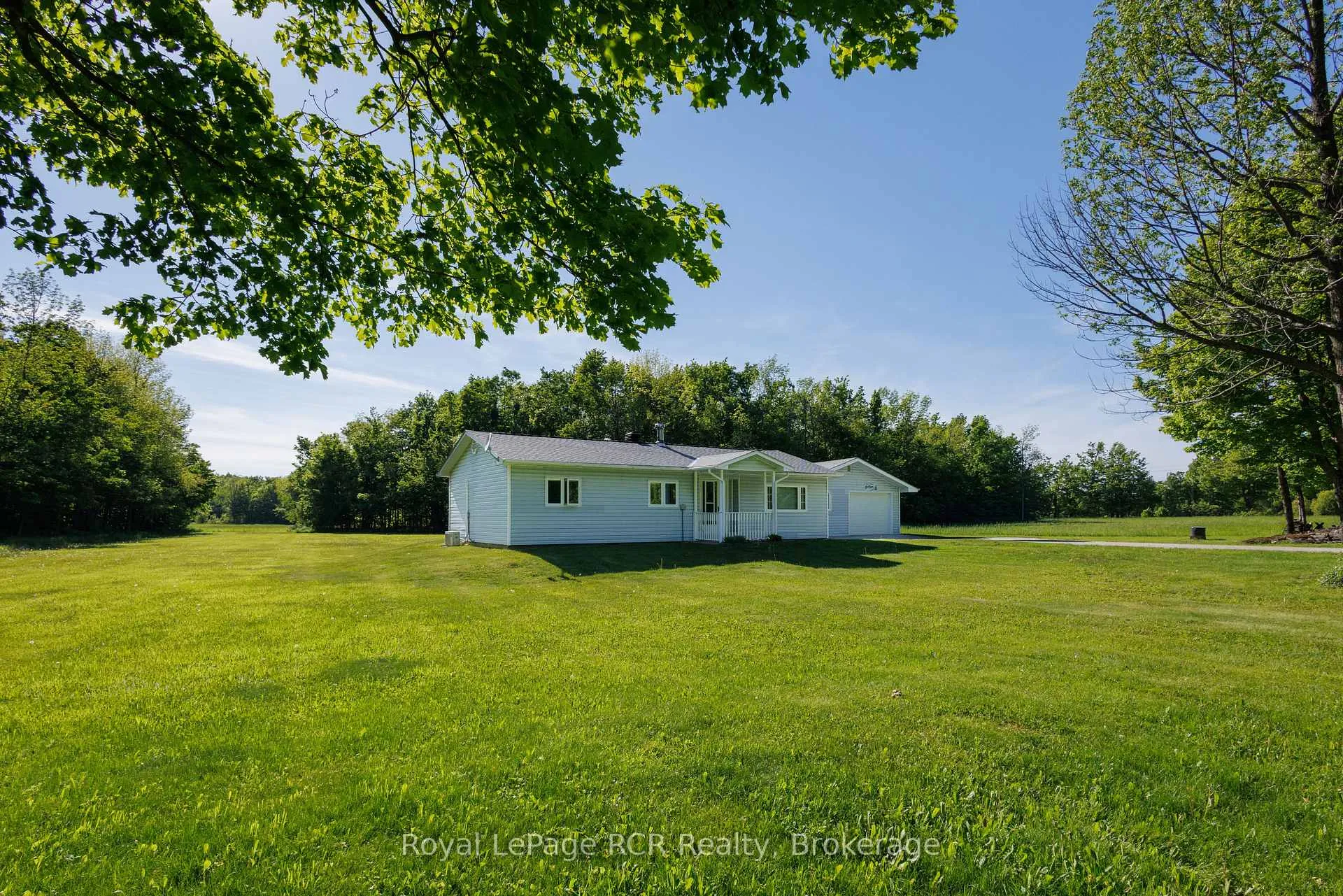 Photo 1 of 310420 Kemble Rock Road, Georgian Bluffs — HOMEH