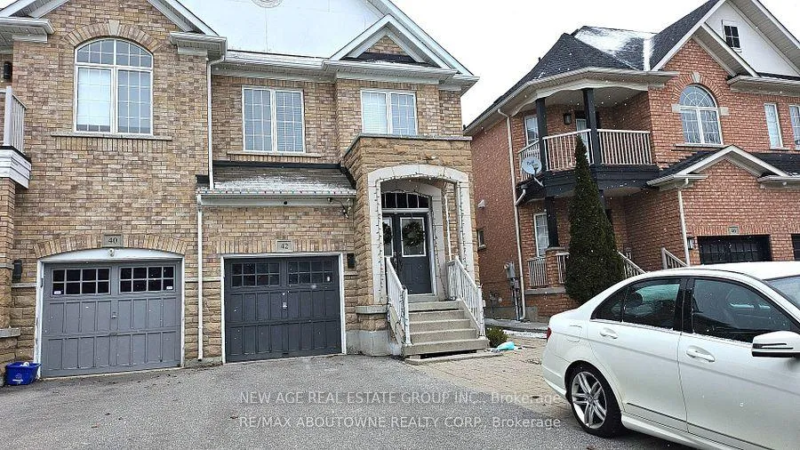 Photo 2 of 42 Ozner Crescent, Vaughan, Vellore Village — HOMEH