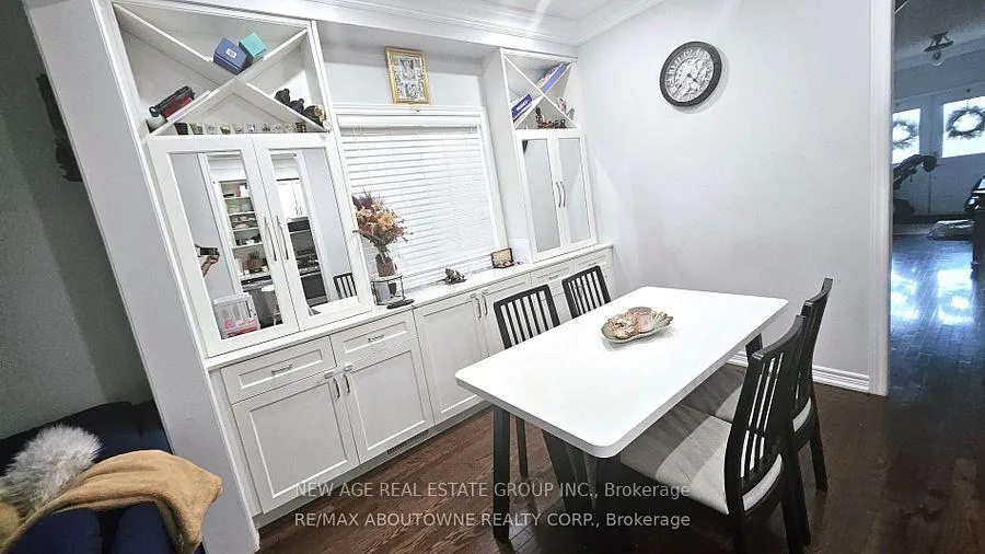 Photo 8 of 42 Ozner Crescent, Vaughan, Vellore Village — HOMEH
