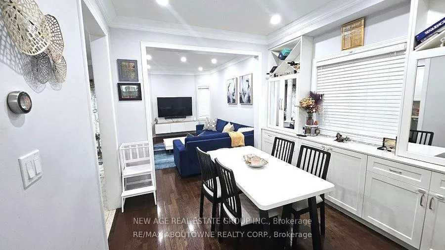 Photo 9 of 42 Ozner Crescent, Vaughan, Vellore Village — HOMEH