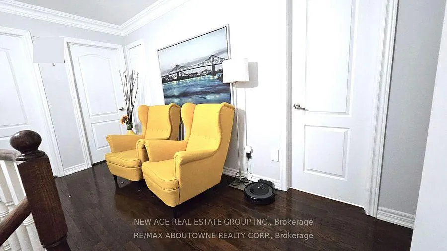 Photo 19 of 42 Ozner Crescent, Vaughan, Vellore Village — HOMEH