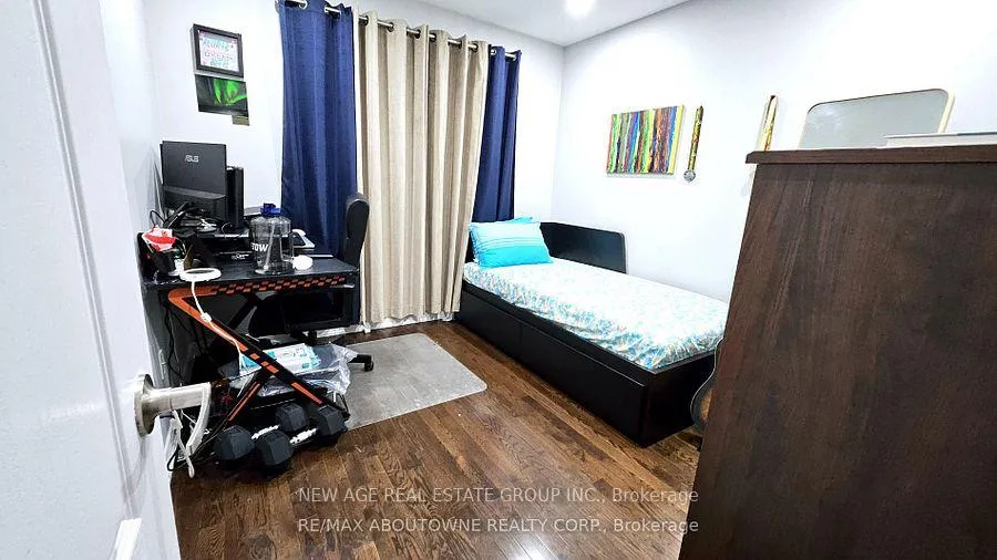 Photo 26 of 42 Ozner Crescent, Vaughan, Vellore Village — HOMEH