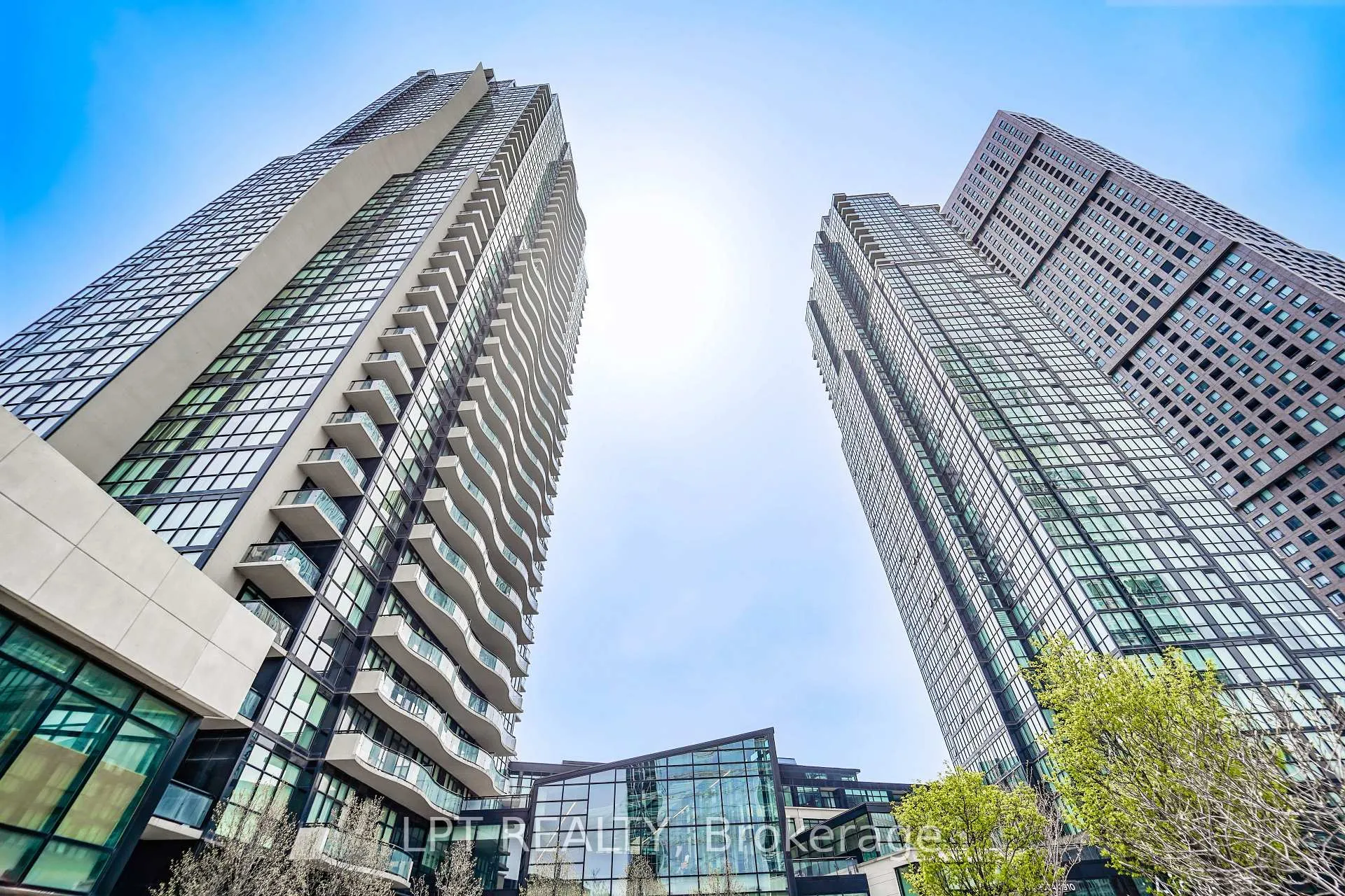 Photo 1 of Unit 312, 2900 Highway 7, Vaughan, Concord — HOMEH
