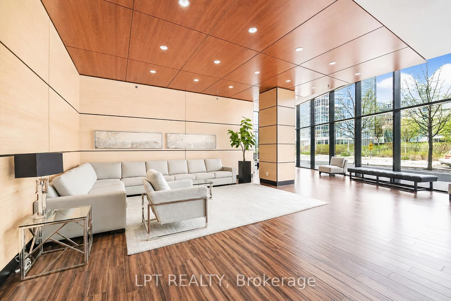 Photo 2 of Unit 312, 2900 Highway 7, Vaughan, Concord — HOMEH