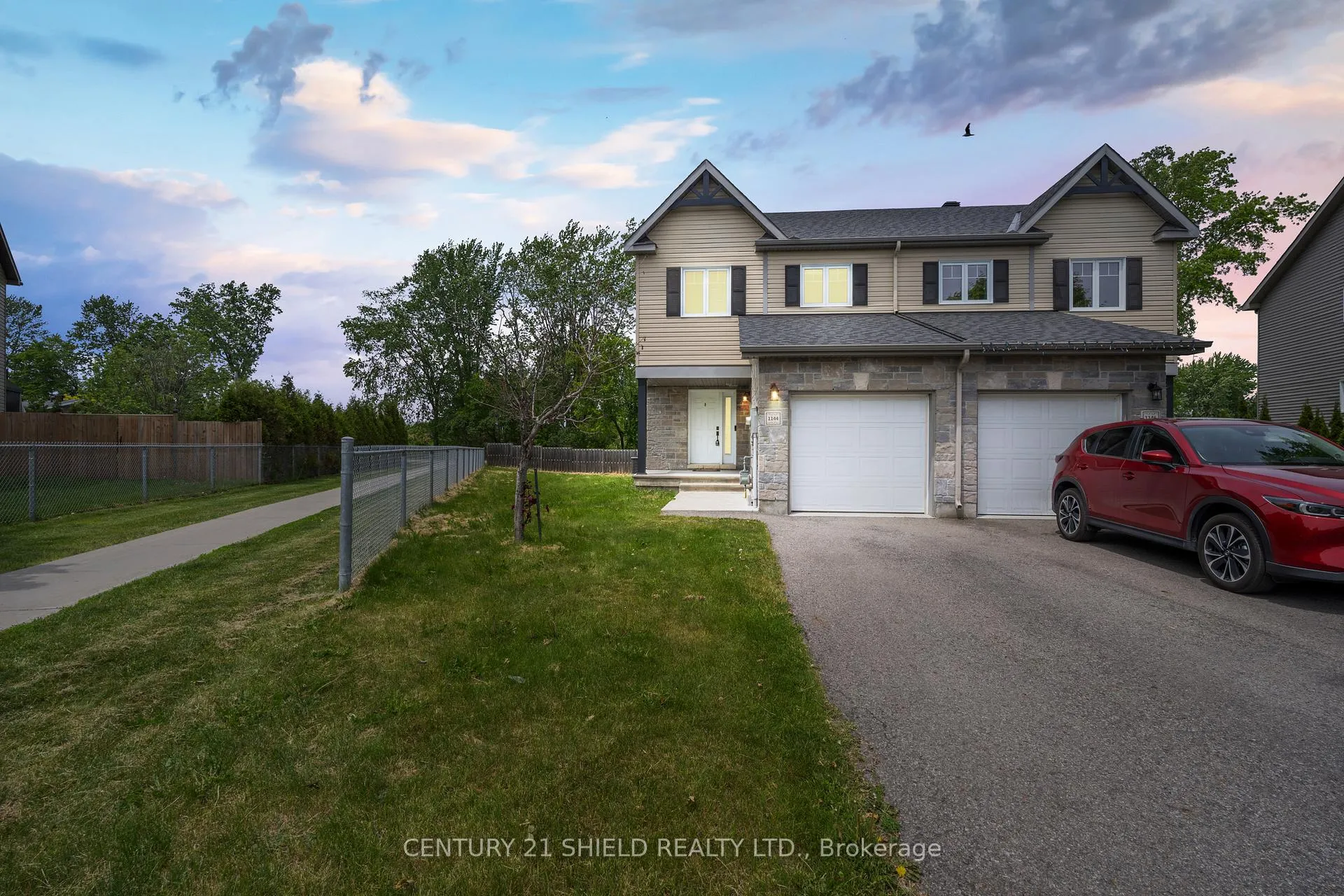Photo 1 of 1144 Clement Court, Cornwall — HOMEH