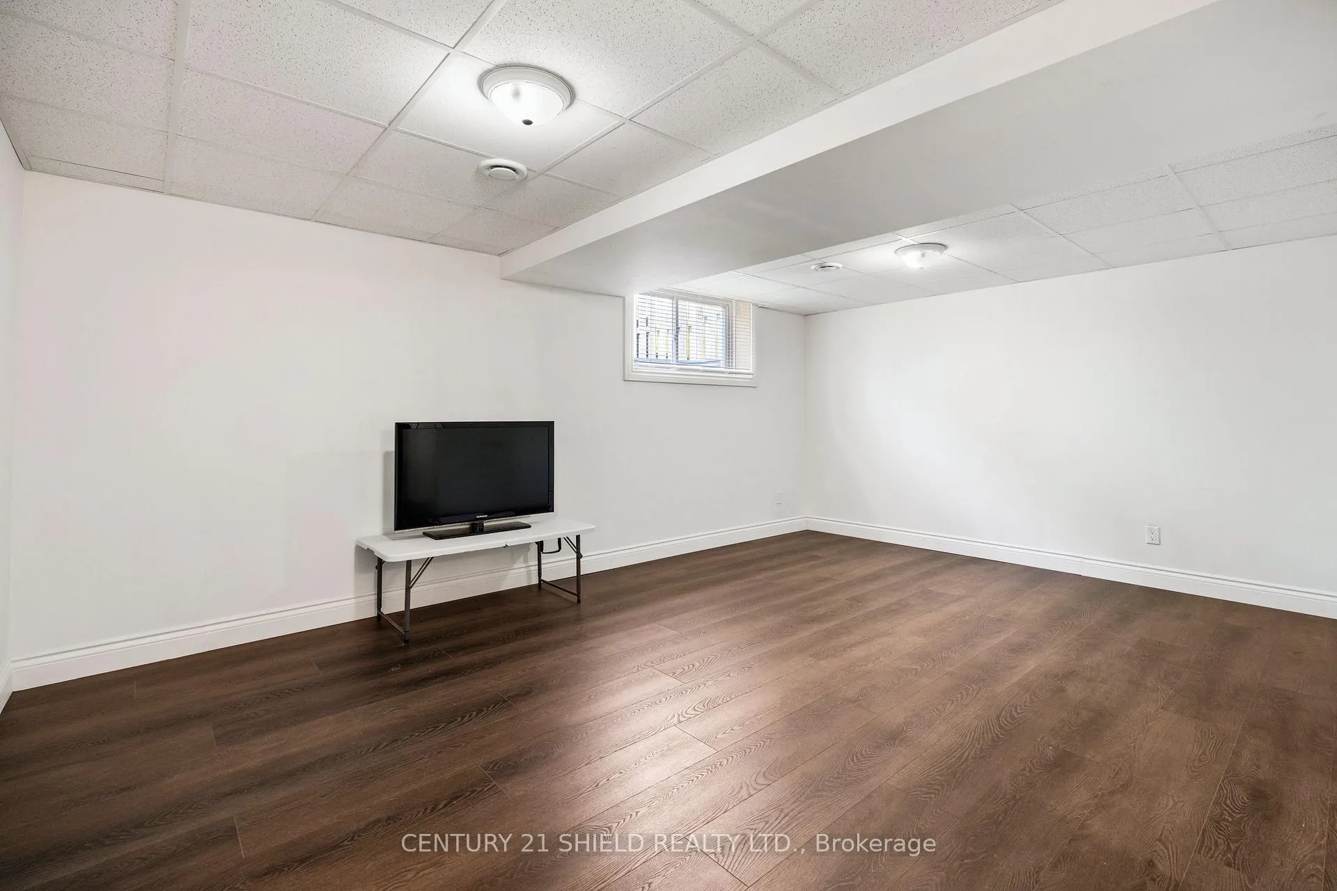 Photo 57 of 1144 Clement Court, Cornwall — HOMEH