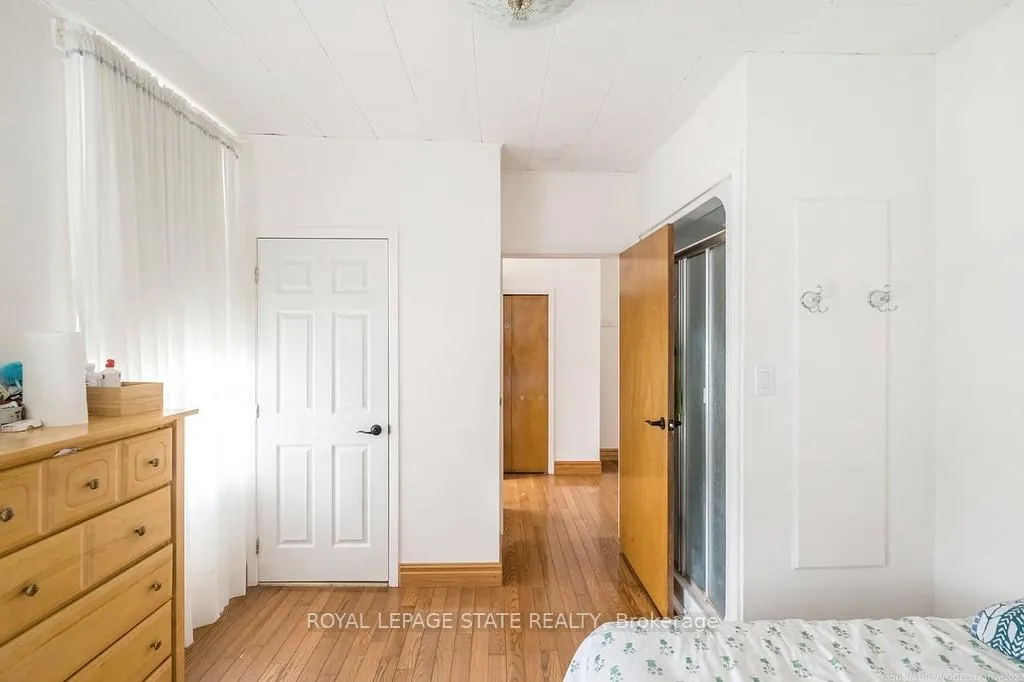 Photo 8 of 170 Cannon Street W, Hamilton, Central — HOMEH