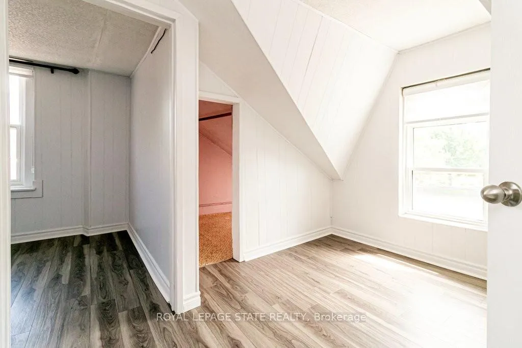 Photo 15 of 170 Cannon Street W, Hamilton, Central — HOMEH