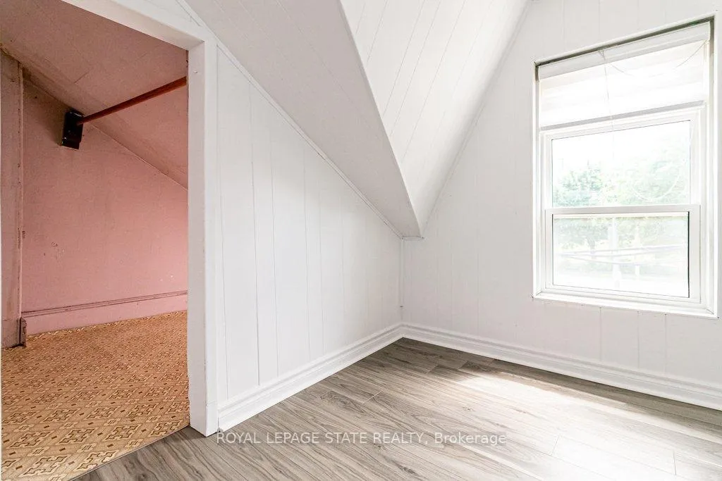 Photo 17 of 170 Cannon Street W, Hamilton, Central — HOMEH