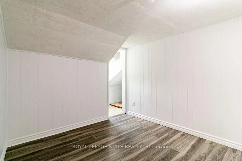 Photo 21 of 170 Cannon Street W, Hamilton, Central — HOMEH